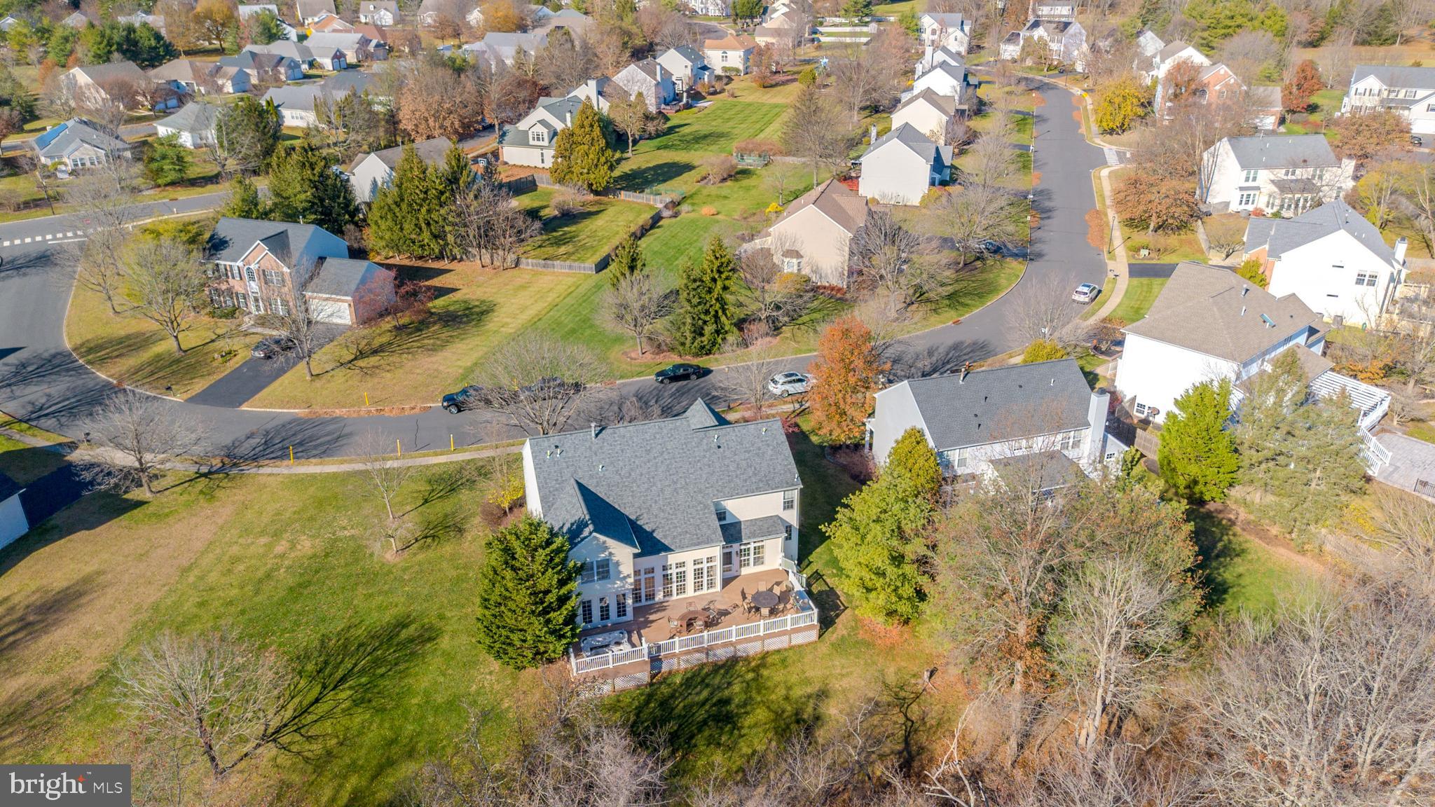 MERSHON CHASE - Residential