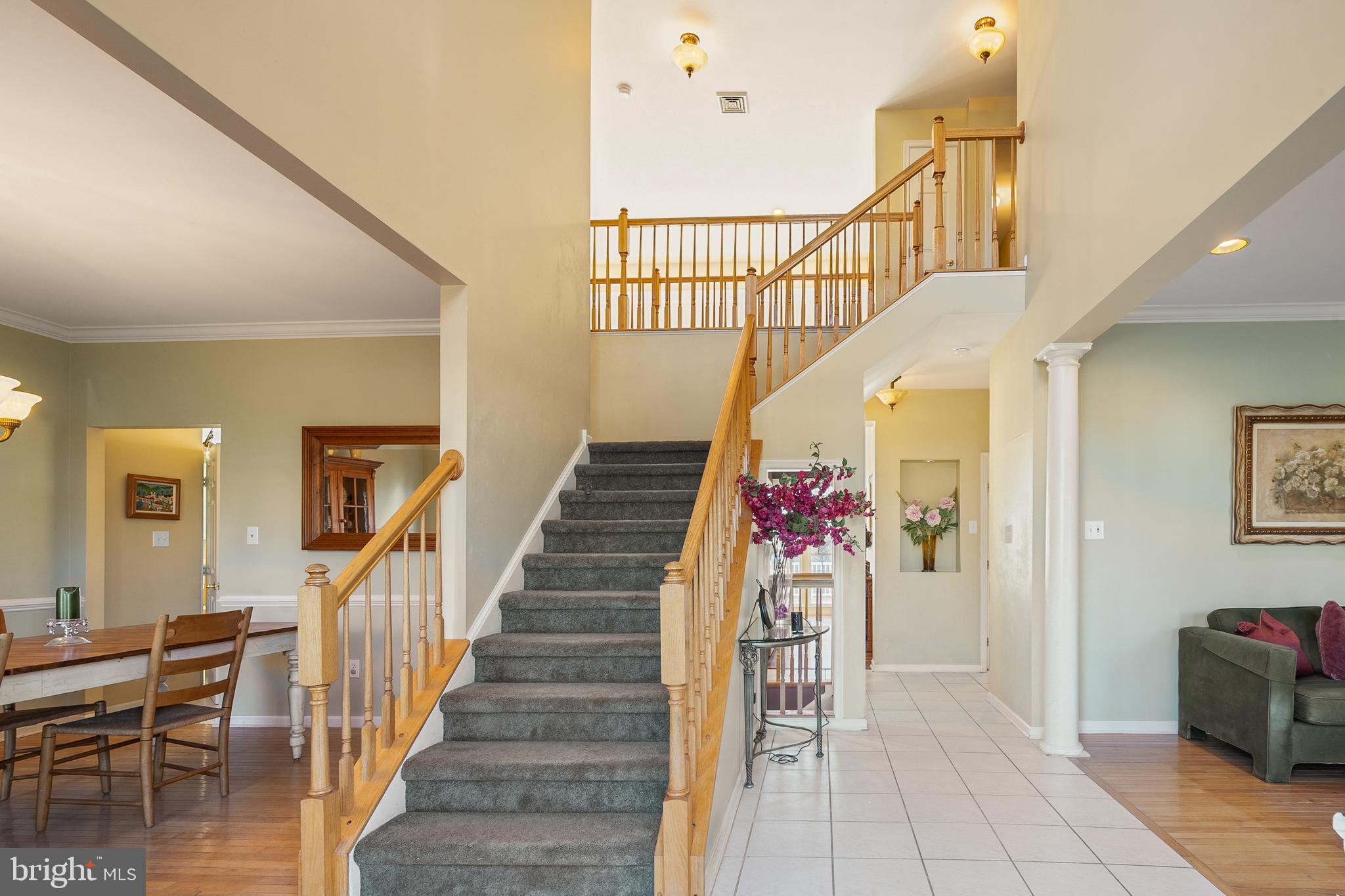 MERSHON CHASE - Residential