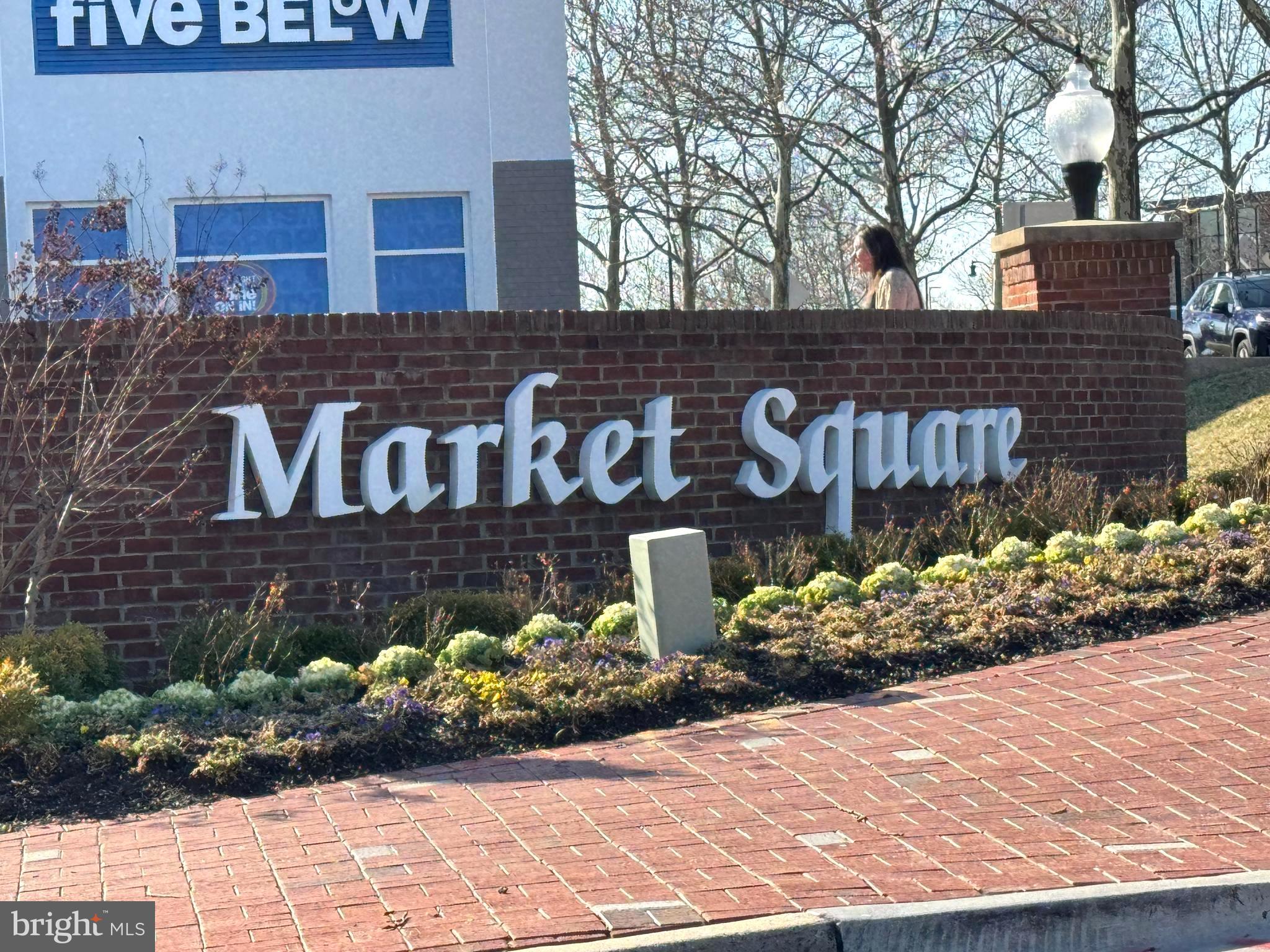 LAKELANDS - Residential