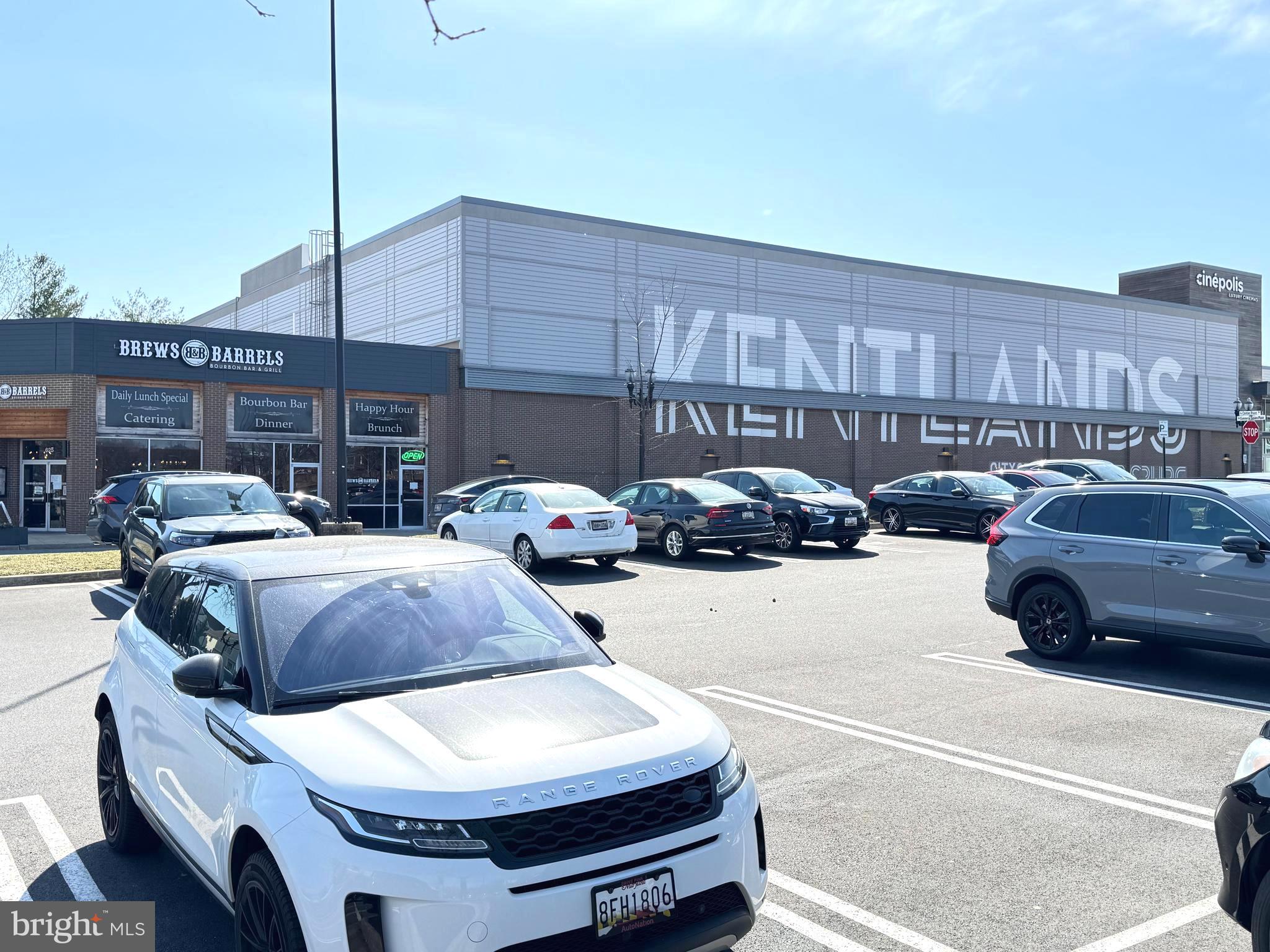 LAKELANDS - Residential