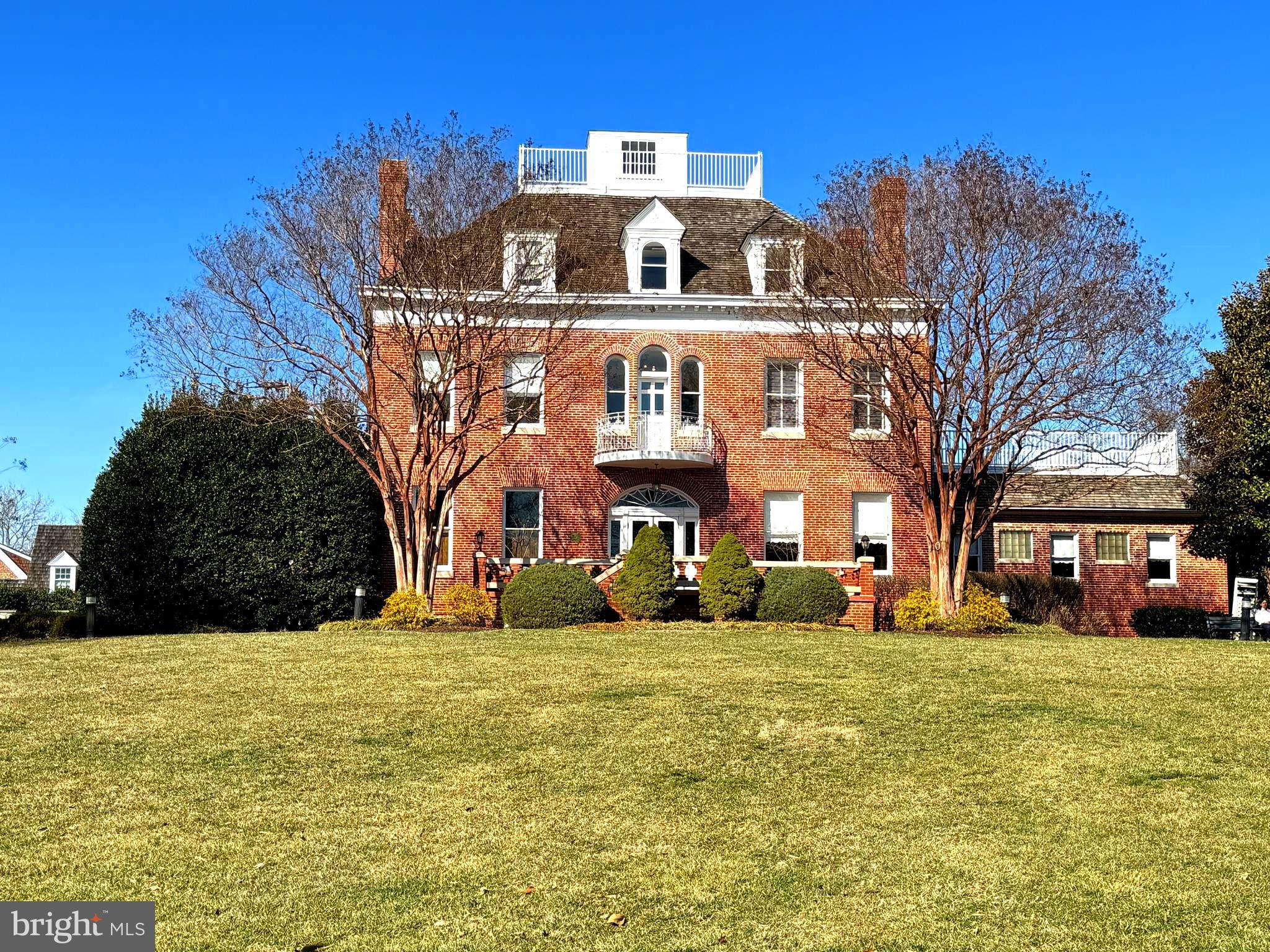 LAKELANDS - Residential