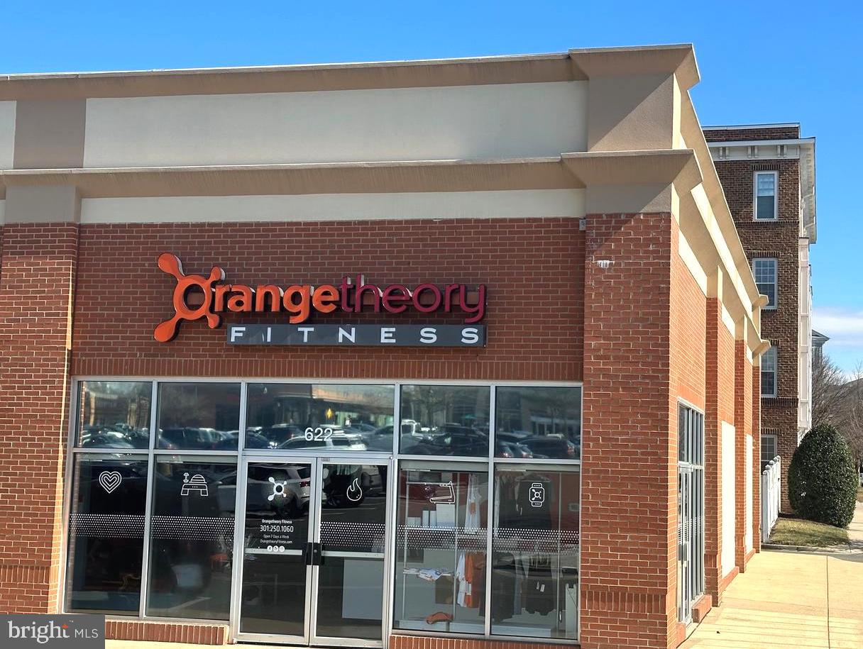 LAKELANDS - Residential