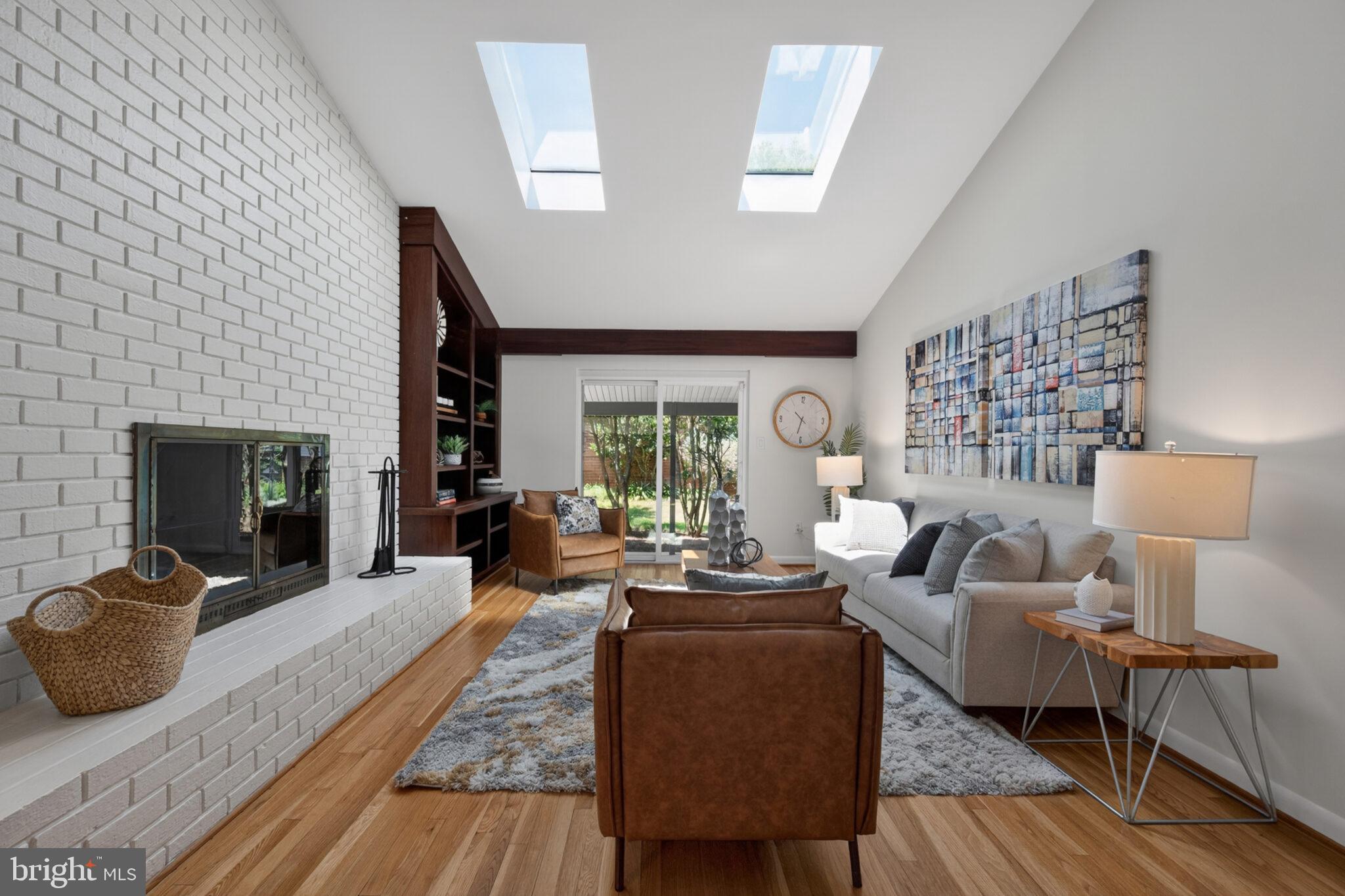 KEMP MILL ESTATES - Residential