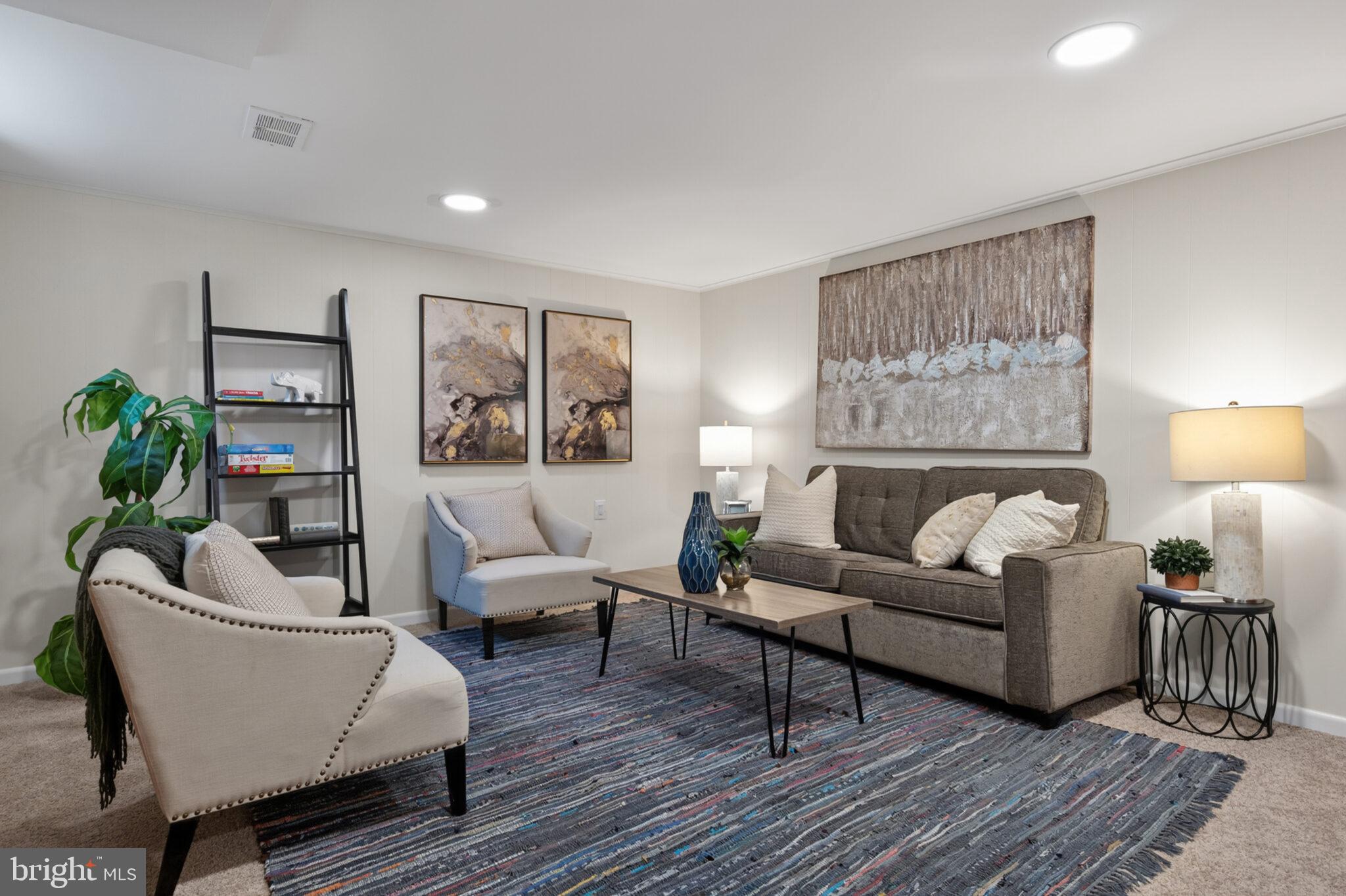 KEMP MILL ESTATES - Residential