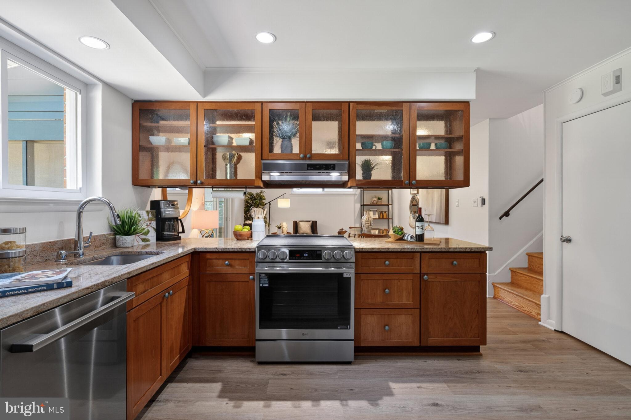 KEMP MILL ESTATES - Residential