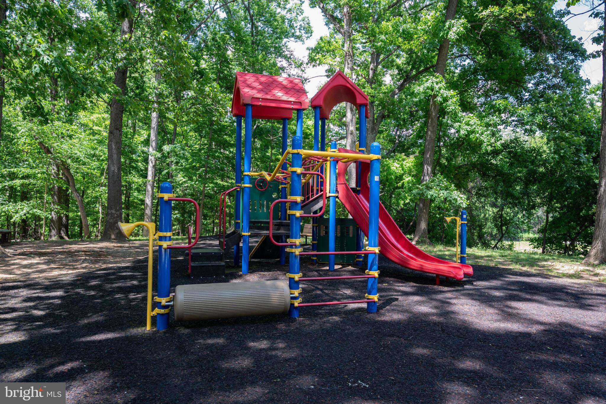 KEMP MILL ESTATES - Residential