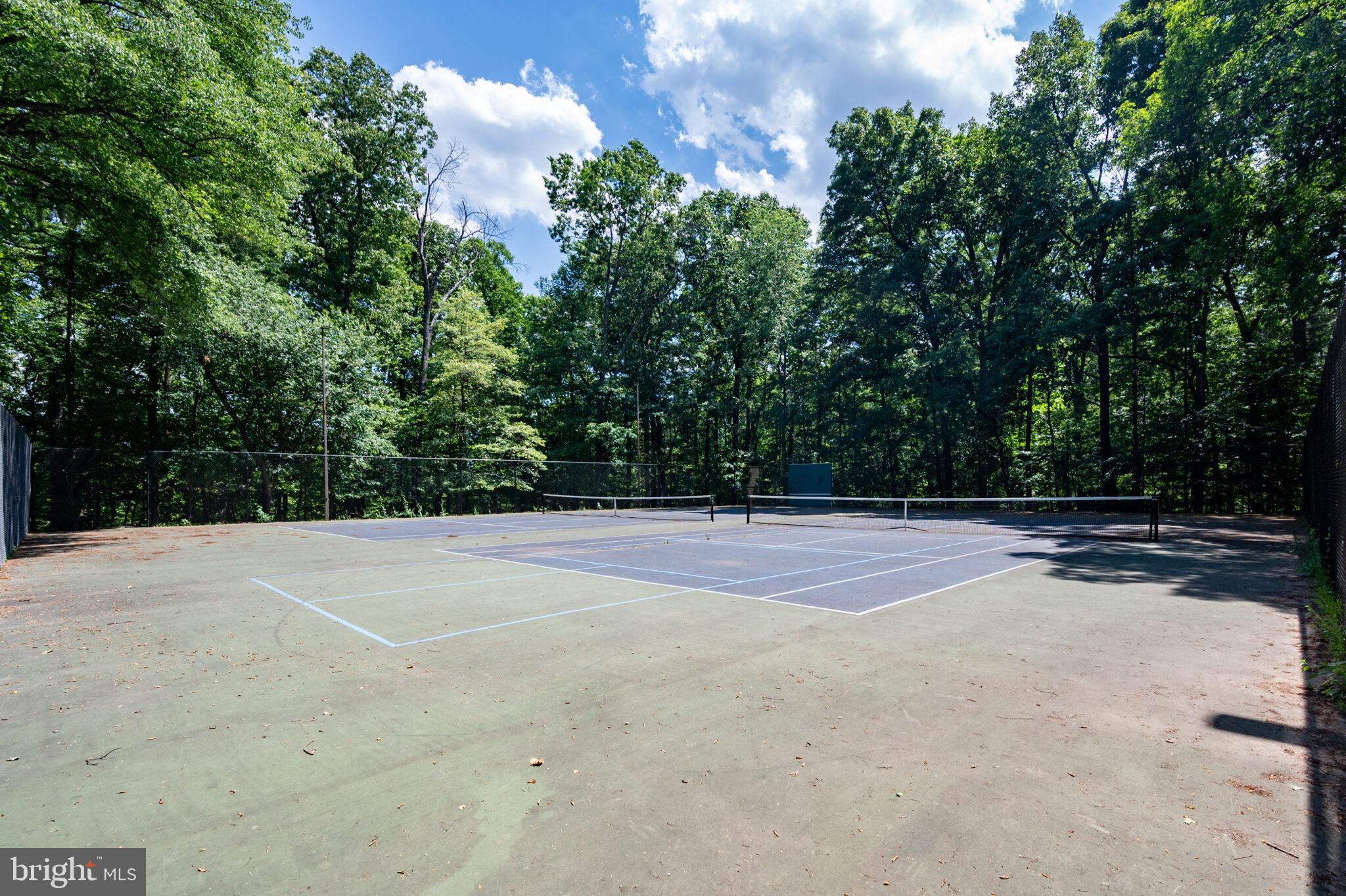 KEMP MILL ESTATES - Residential