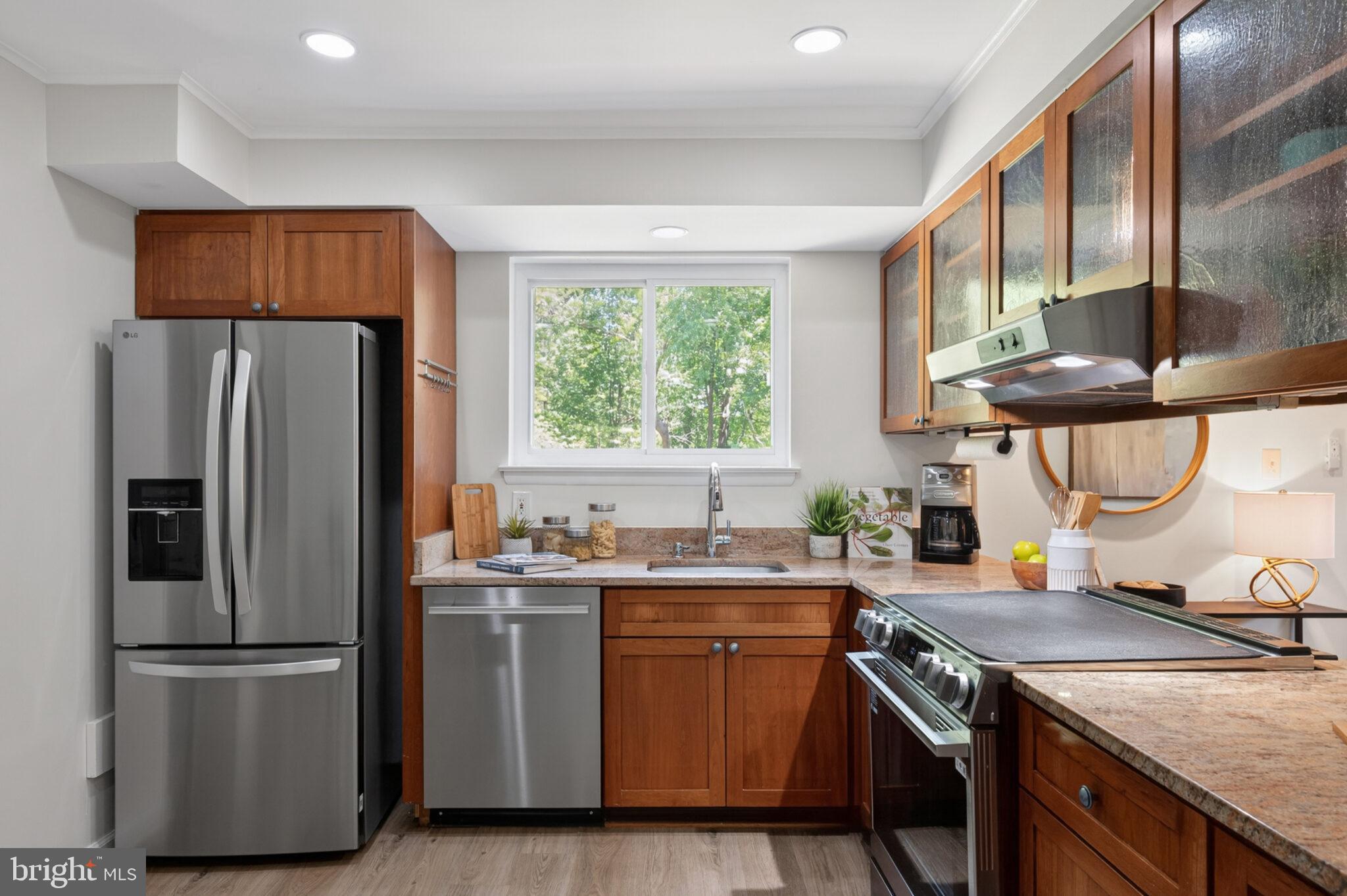 KEMP MILL ESTATES - Residential