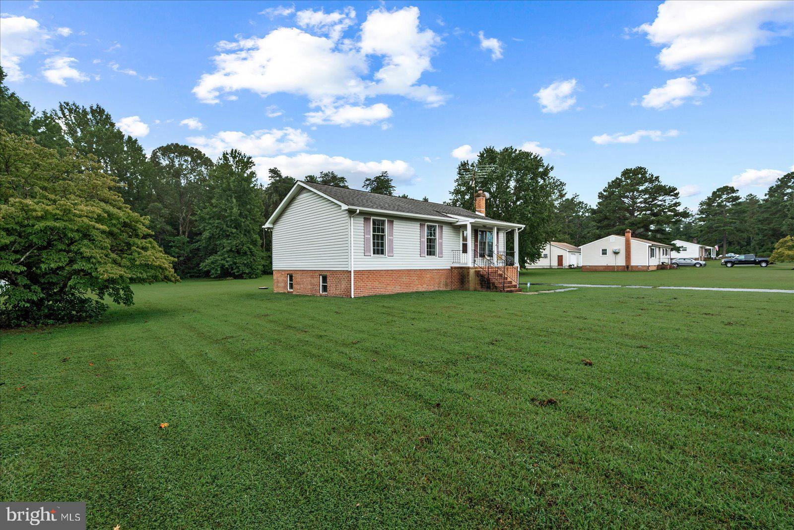 12224 LADYSMITH ROAD
