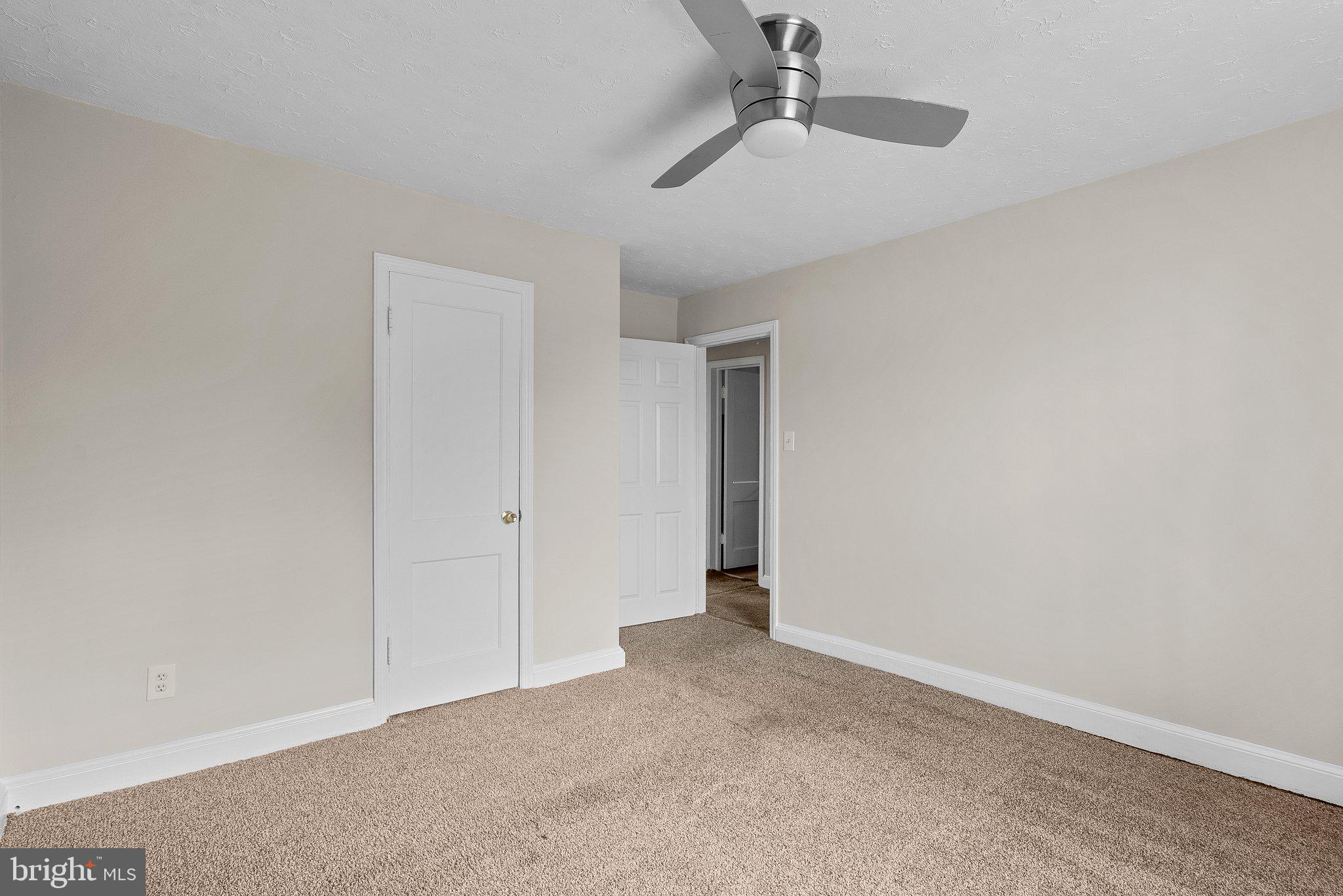 CLINTON - Residential