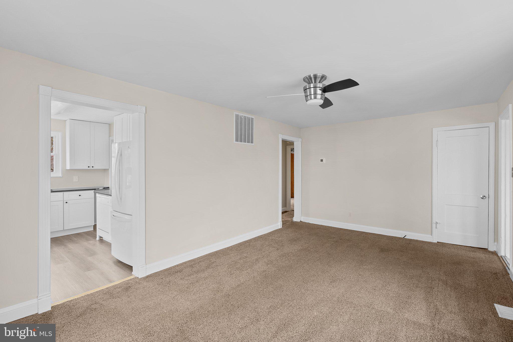 CLINTON - Residential