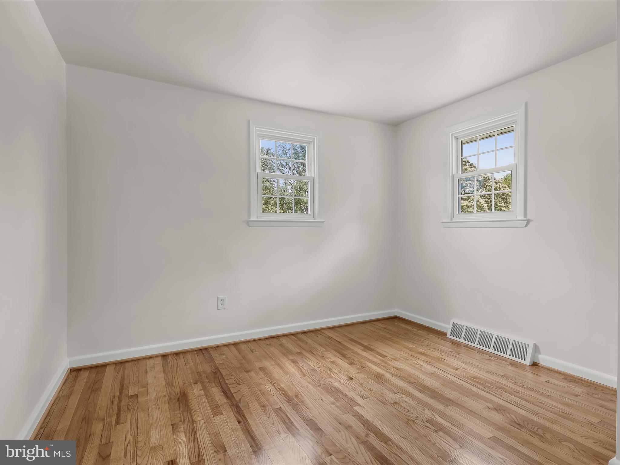 STONEWALL PARK - Residential