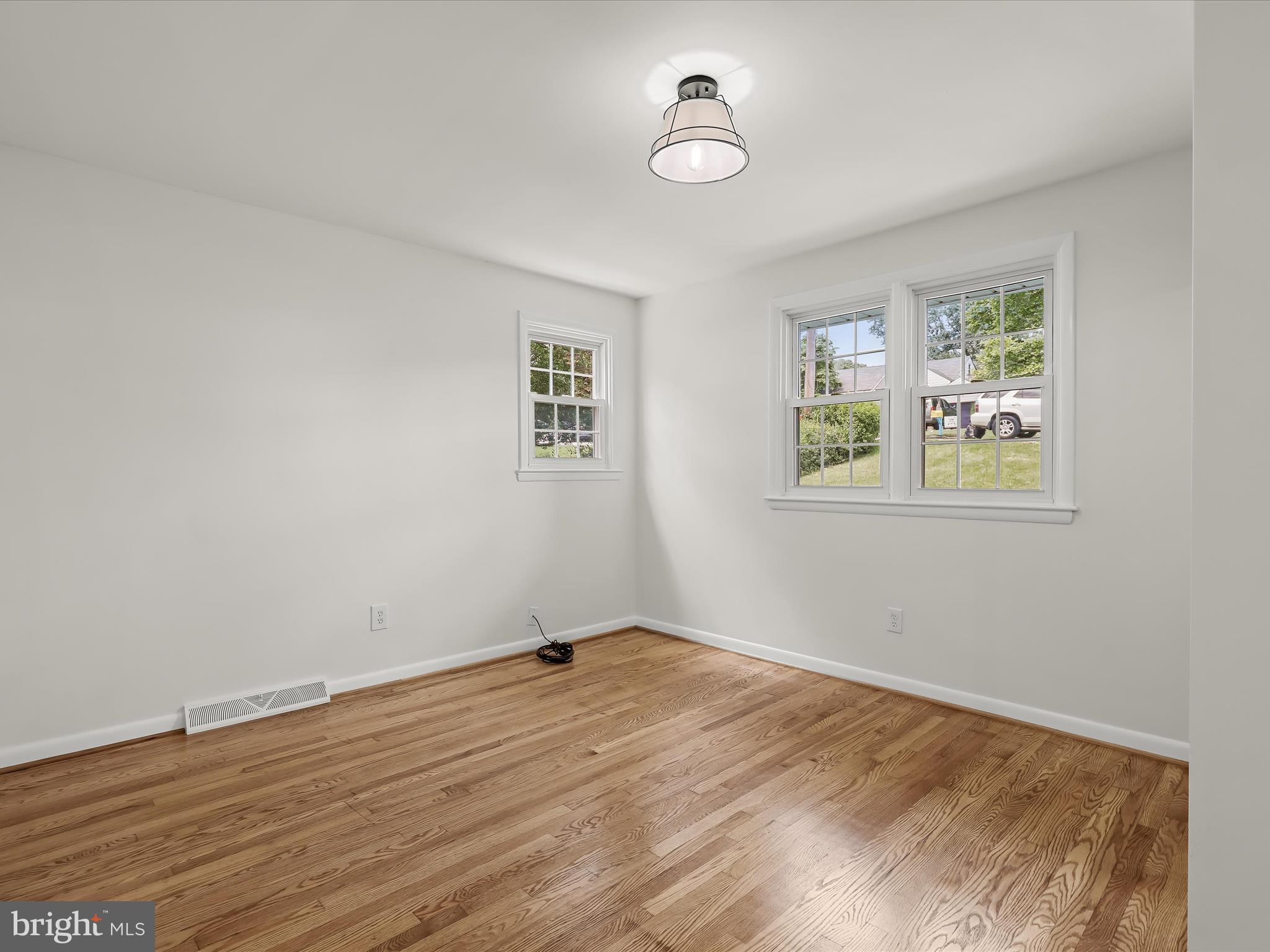 STONEWALL PARK - Residential