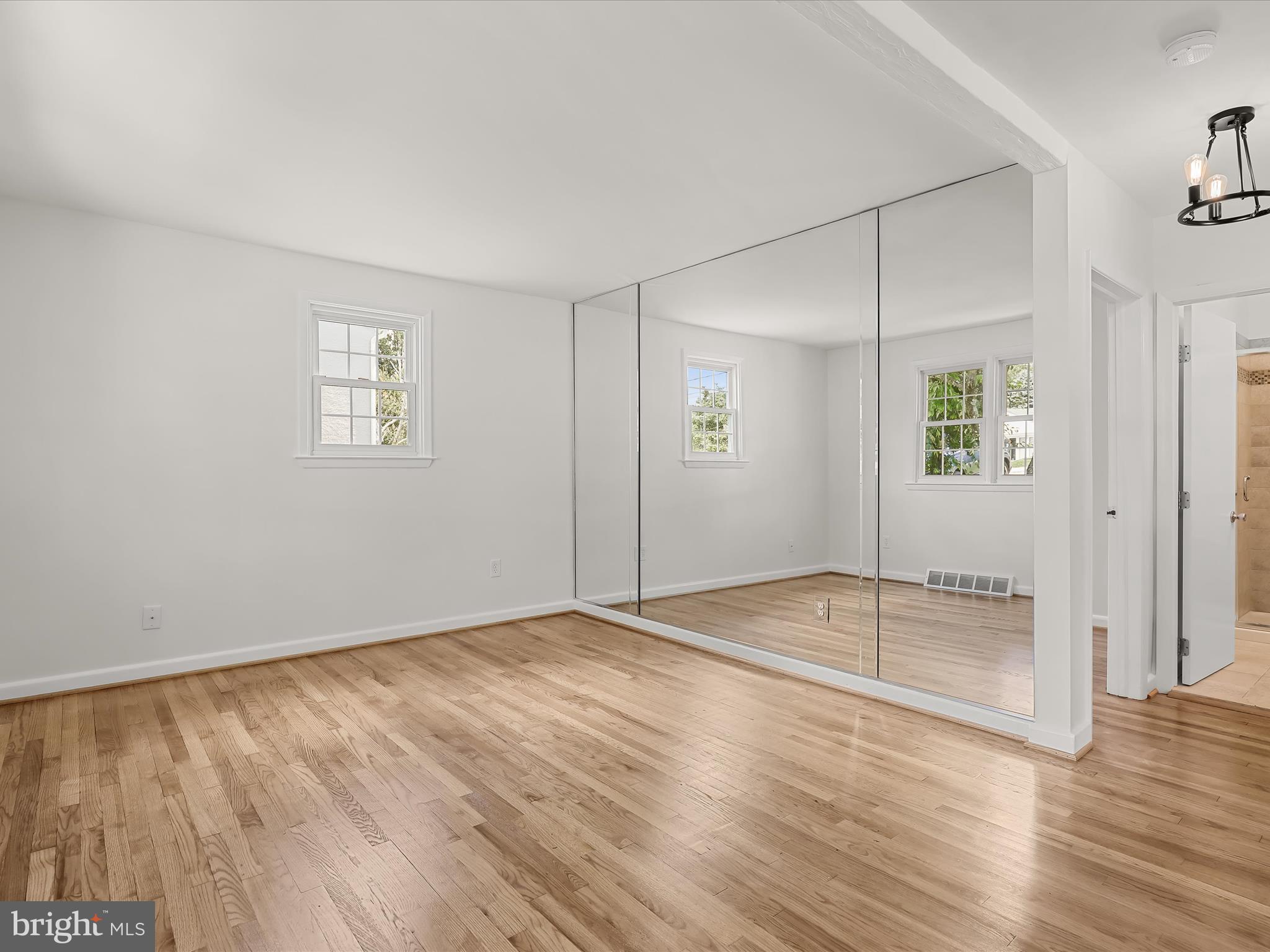 STONEWALL PARK - Residential