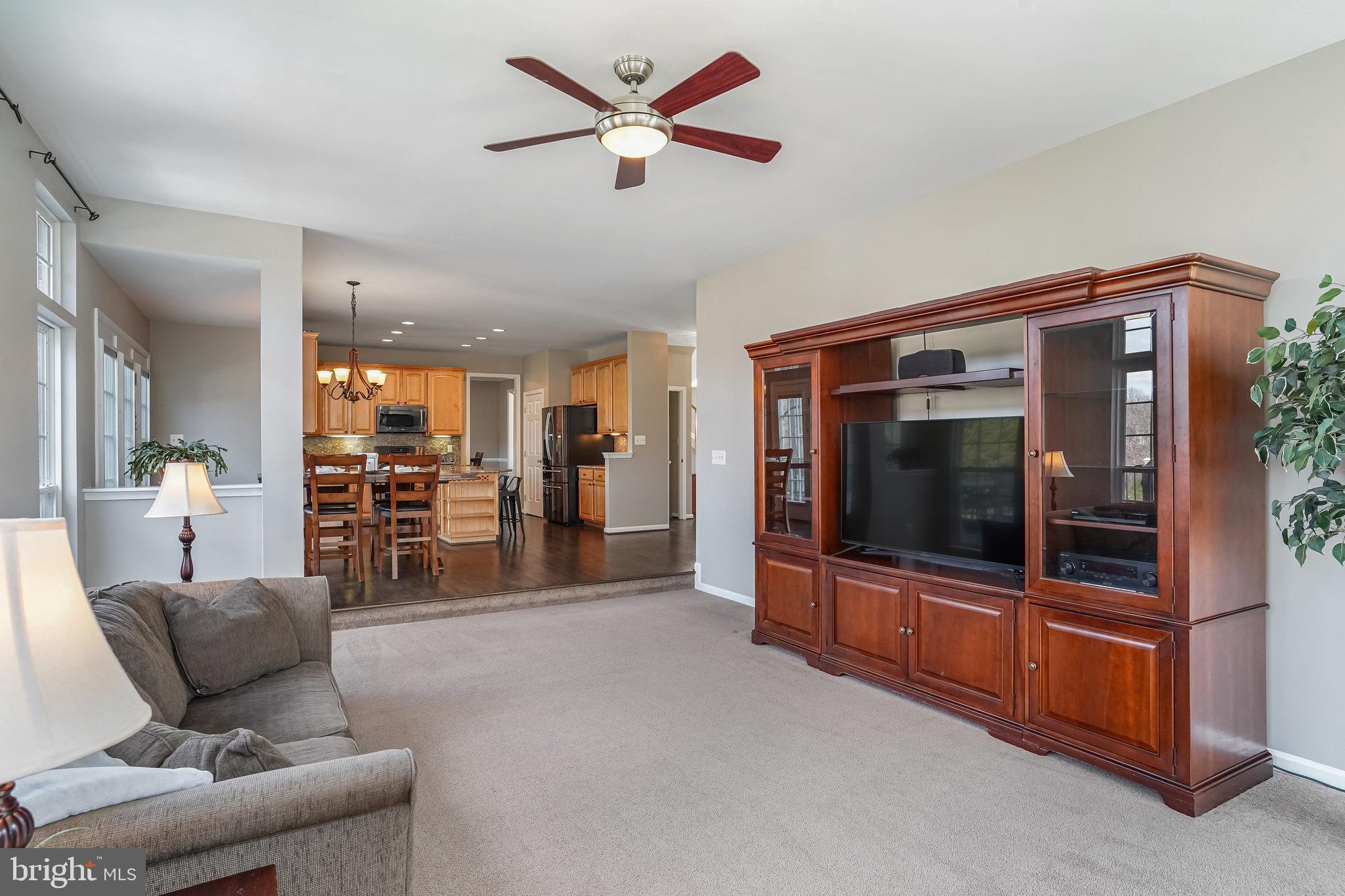 HERITAGE FARMS - Residential