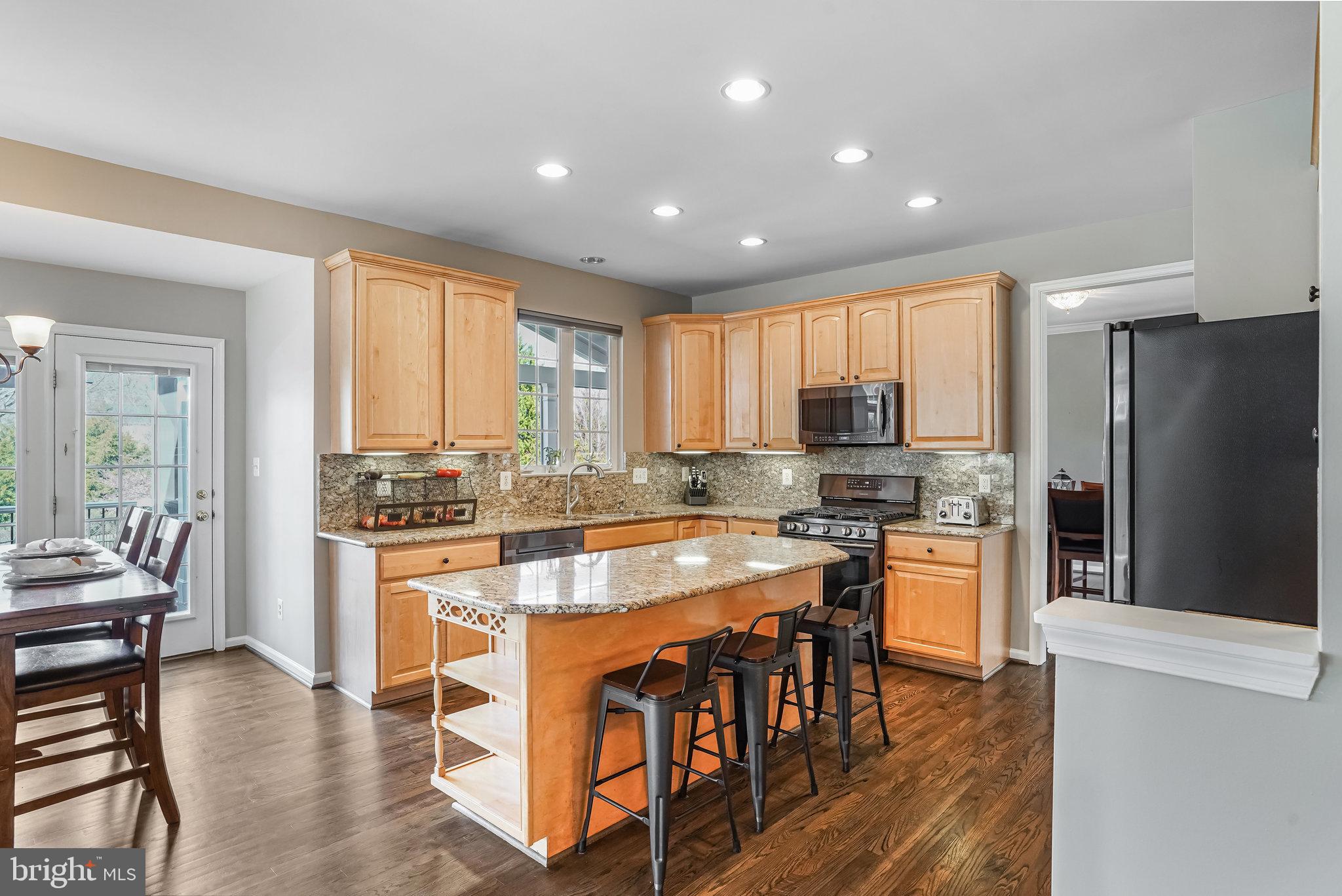 HERITAGE FARMS - Residential