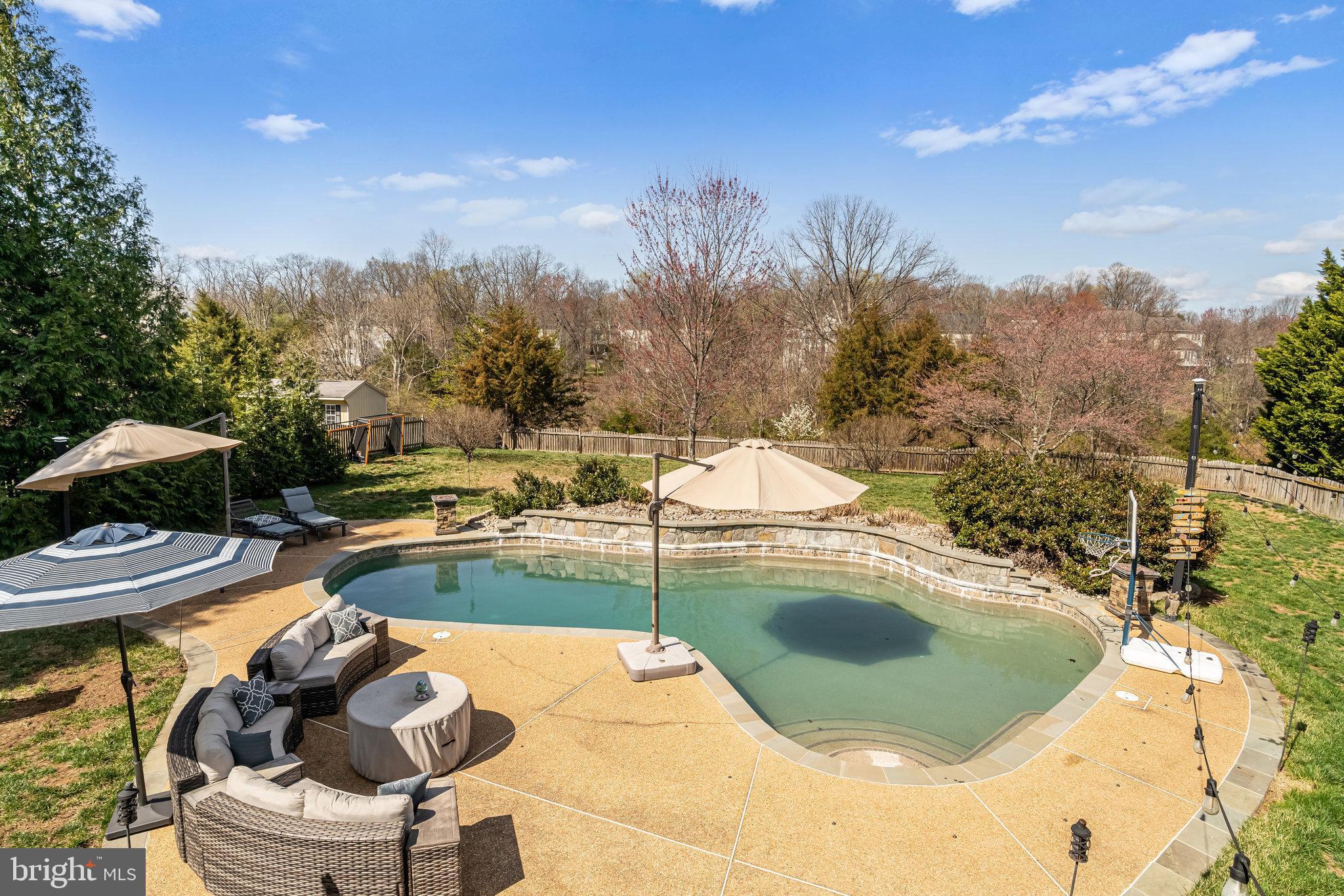 HERITAGE FARMS - Residential