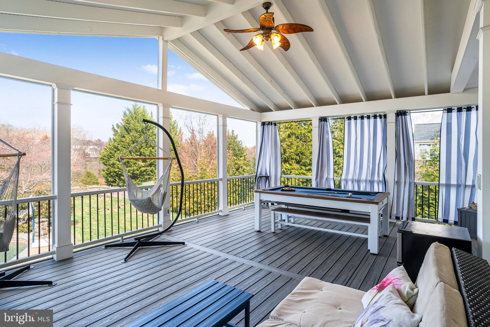 HERITAGE FARMS - Residential