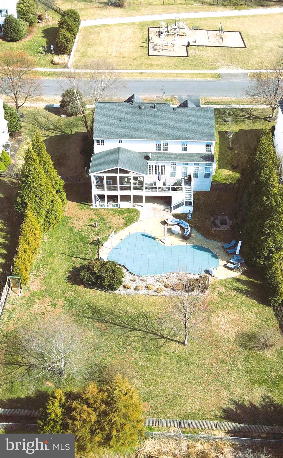 HERITAGE FARMS - Residential