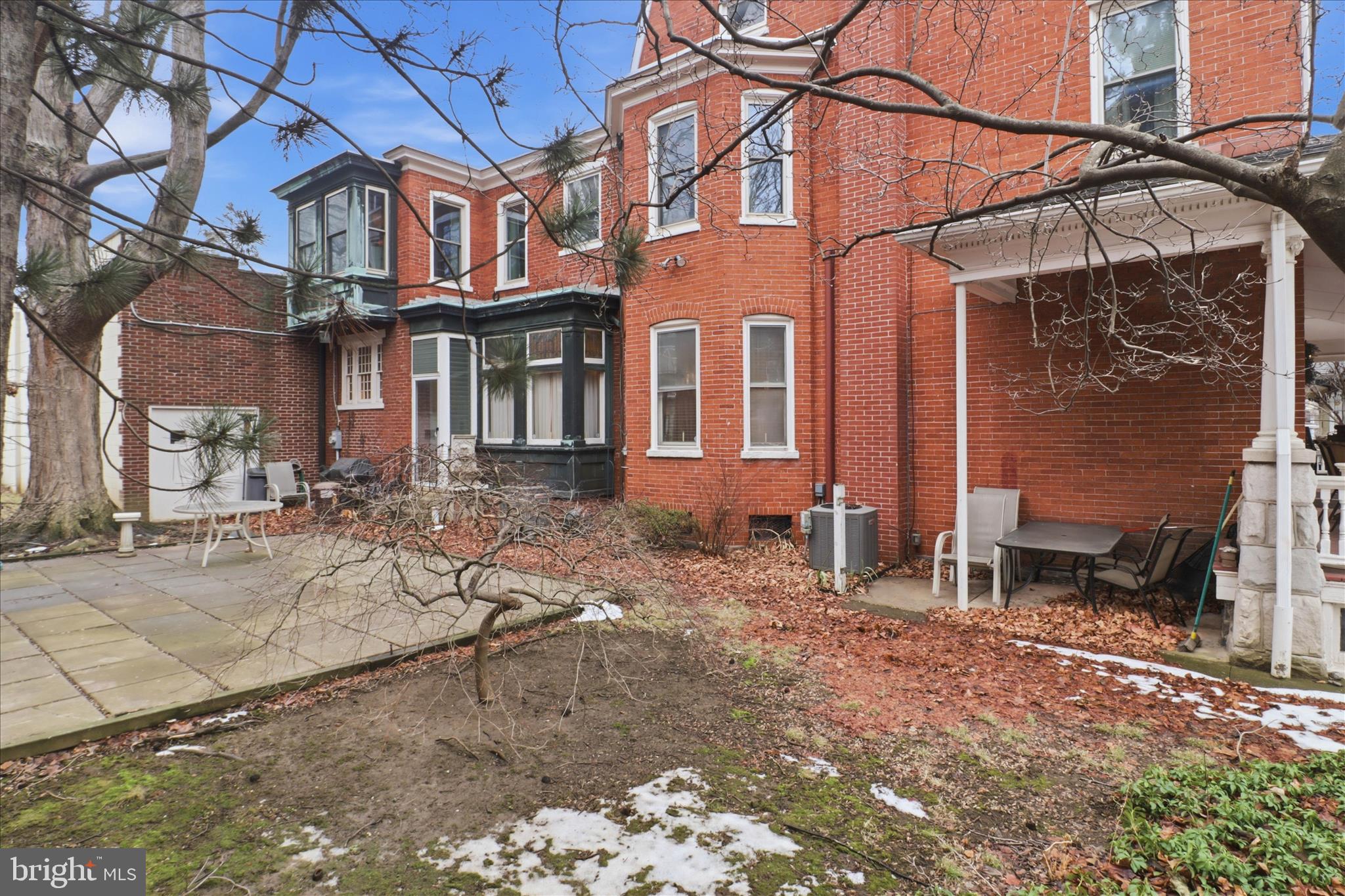 LANCASTER - Residential