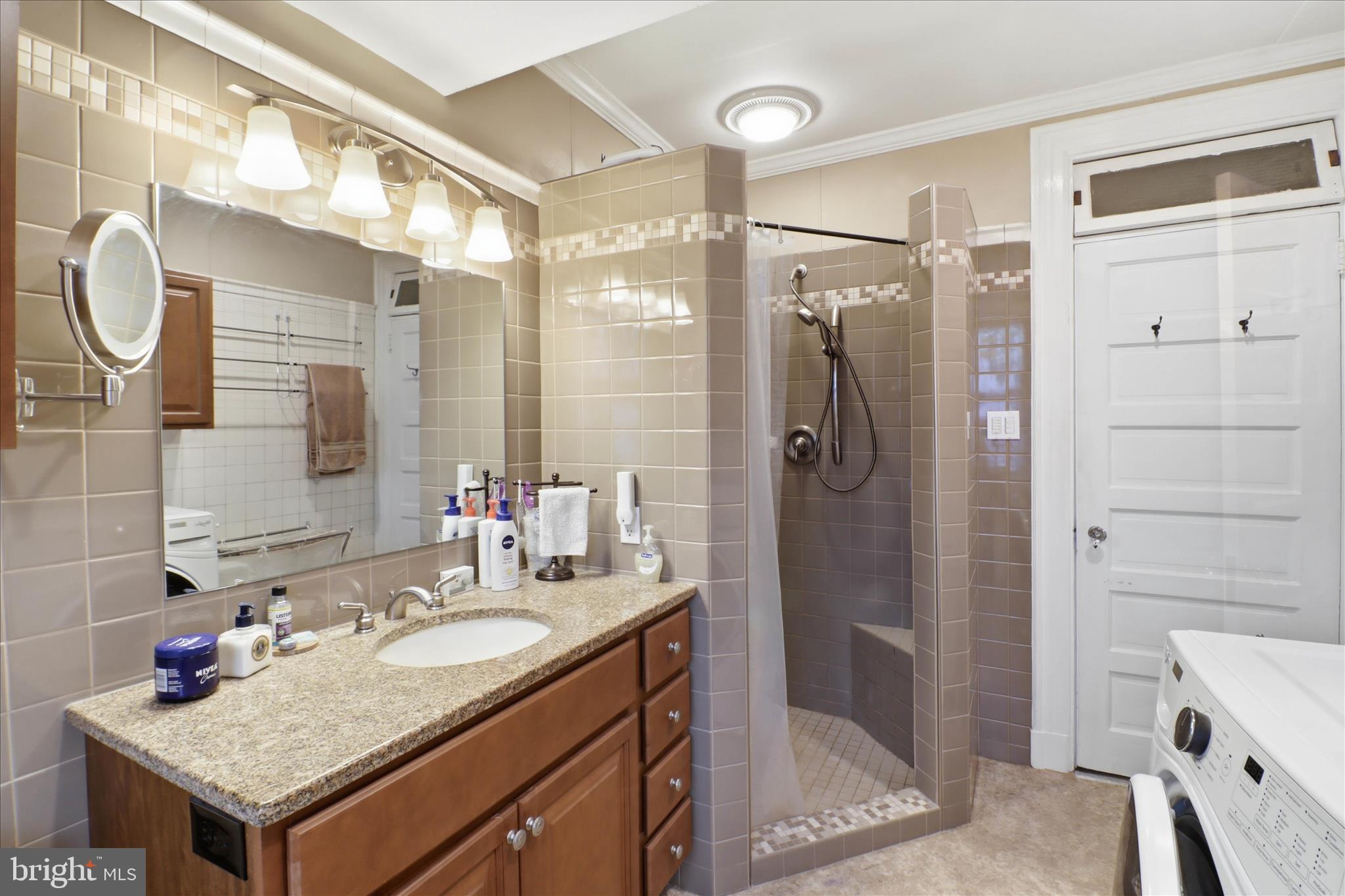 LANCASTER - Residential