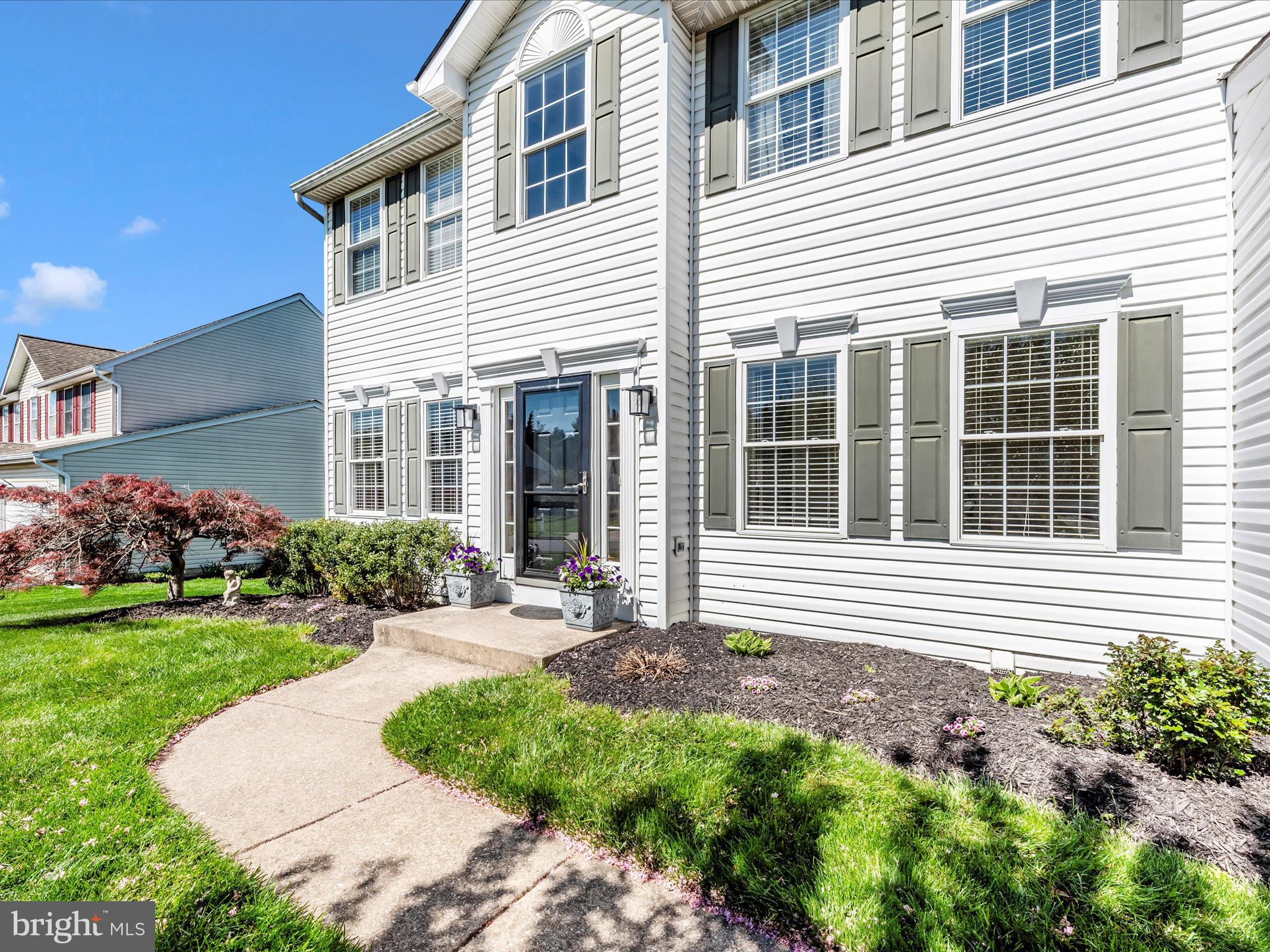 SUMMIT RIDGE - Residential