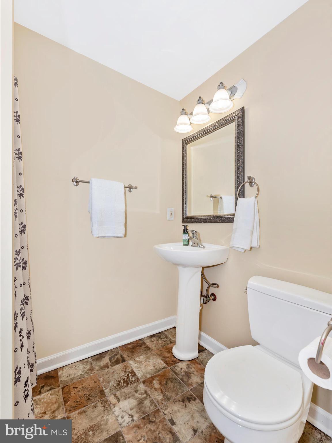 SUMMIT RIDGE - Residential