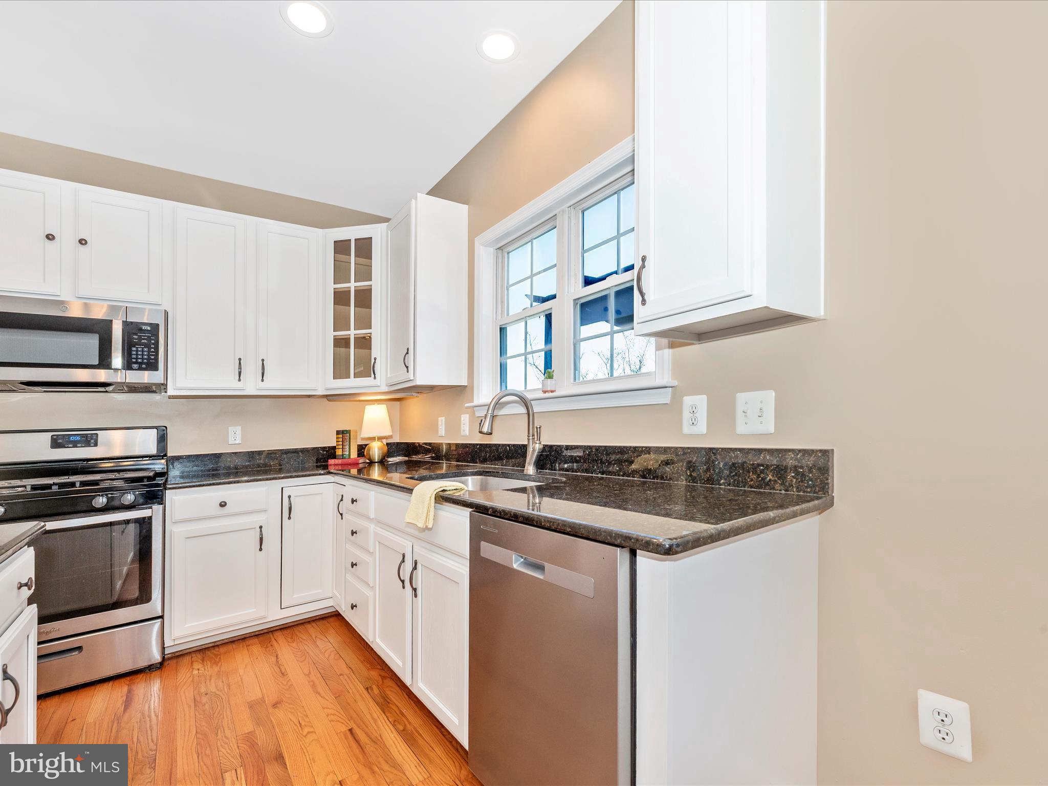 SUMMIT RIDGE - Residential