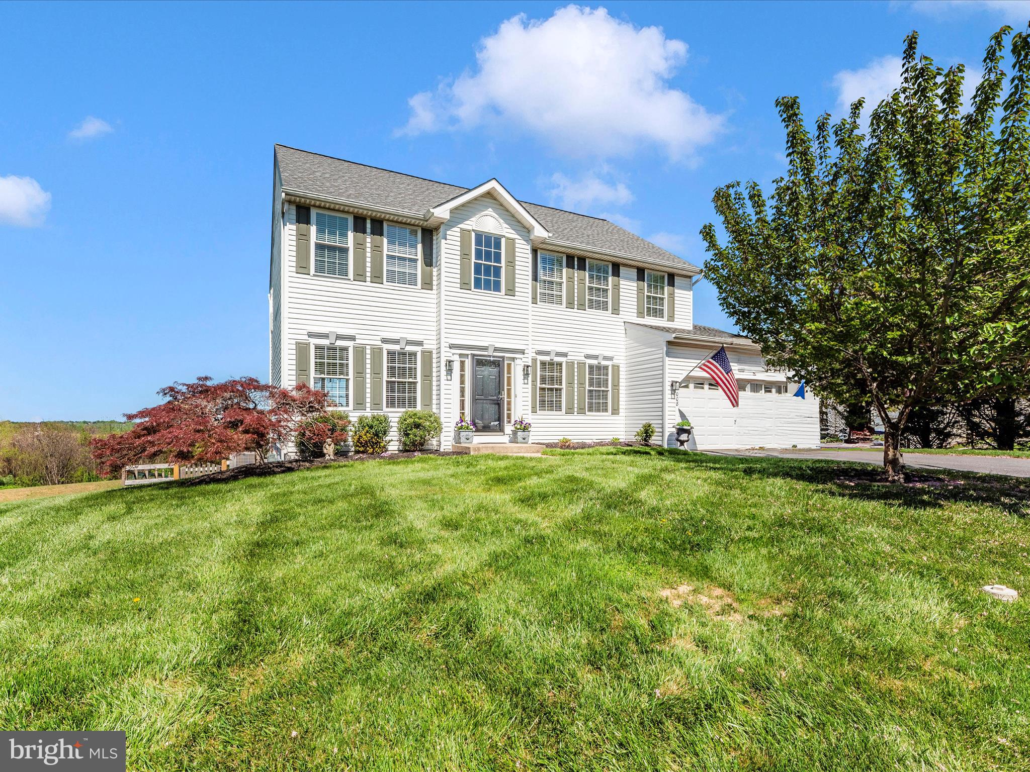 SUMMIT RIDGE - Residential