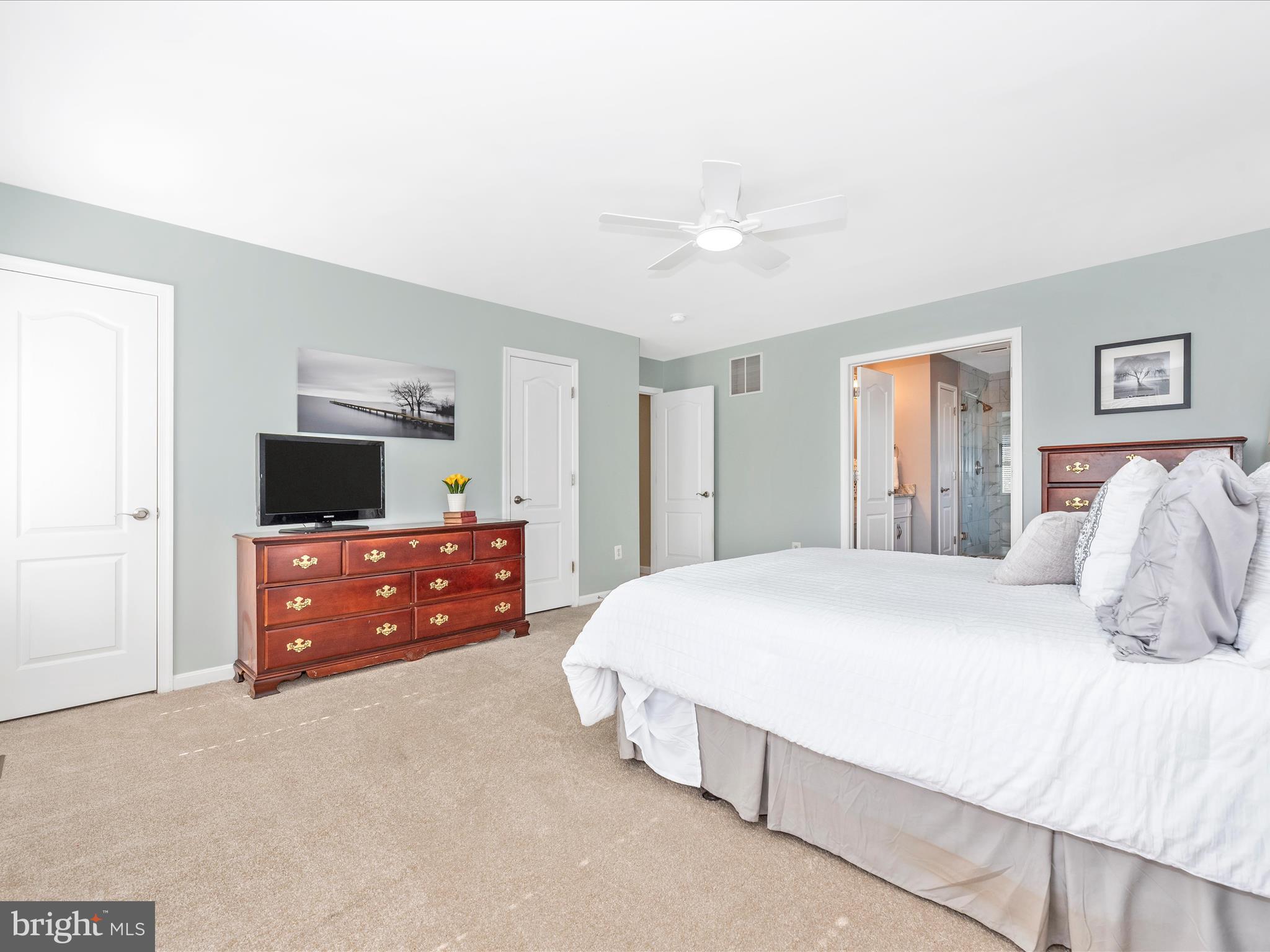 SUMMIT RIDGE - Residential