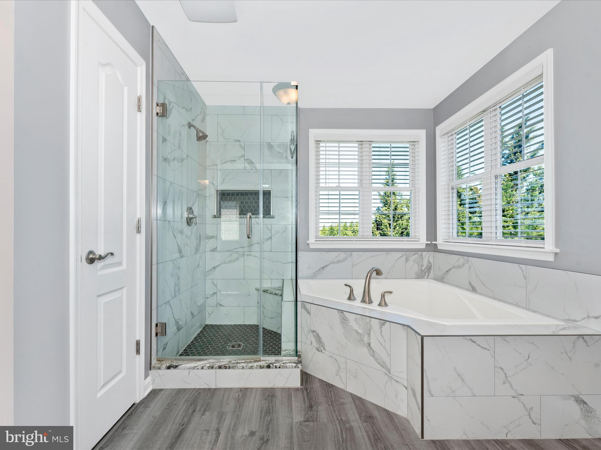 SUMMIT RIDGE - Residential