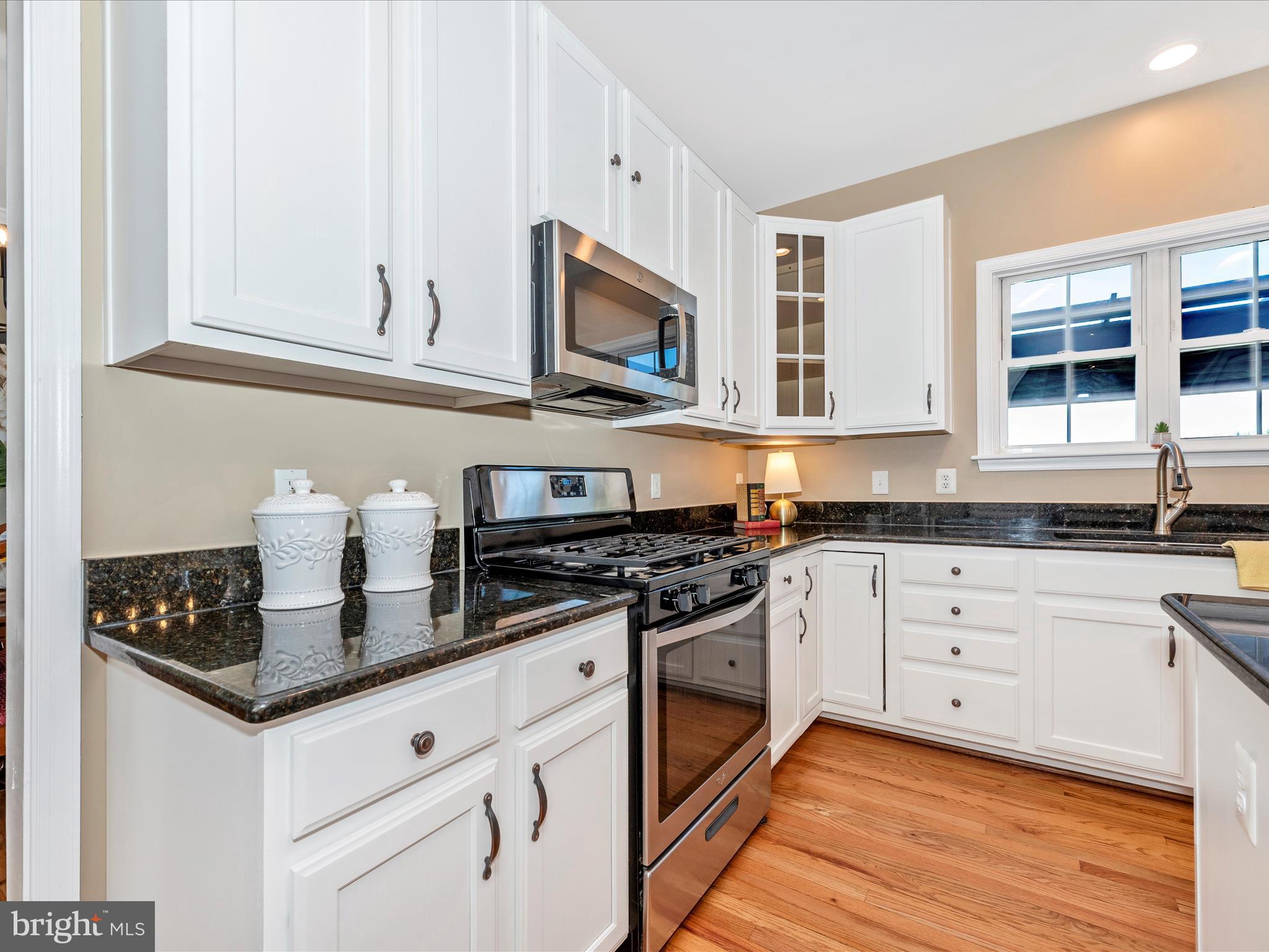 SUMMIT RIDGE - Residential