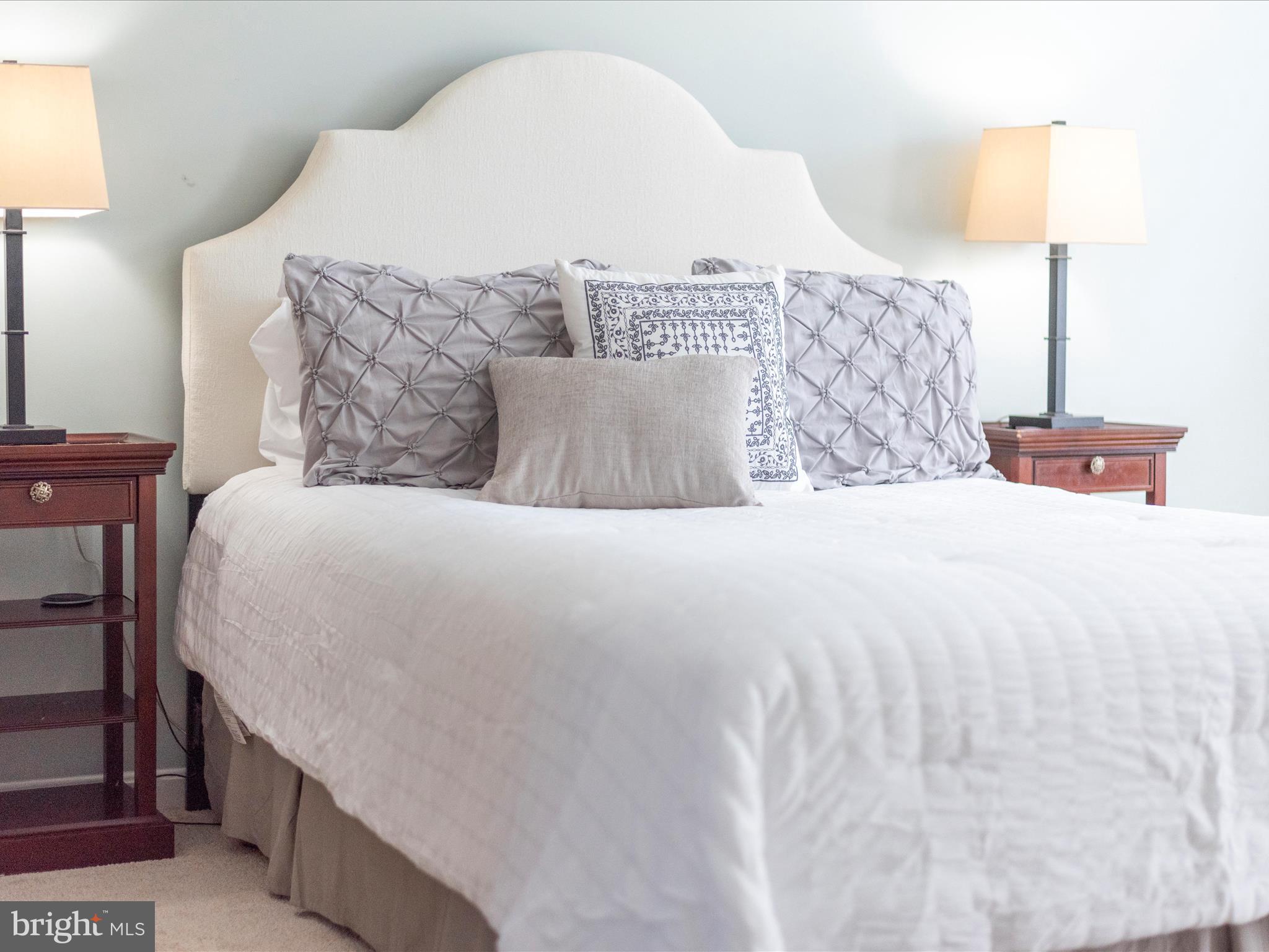 SUMMIT RIDGE - Residential