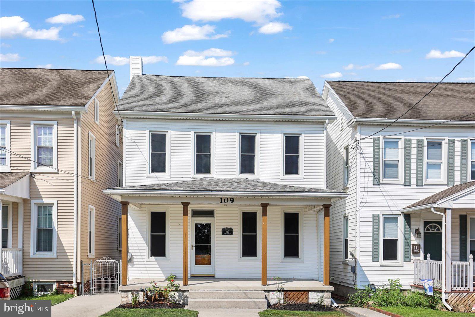 109 N PETERS STREET