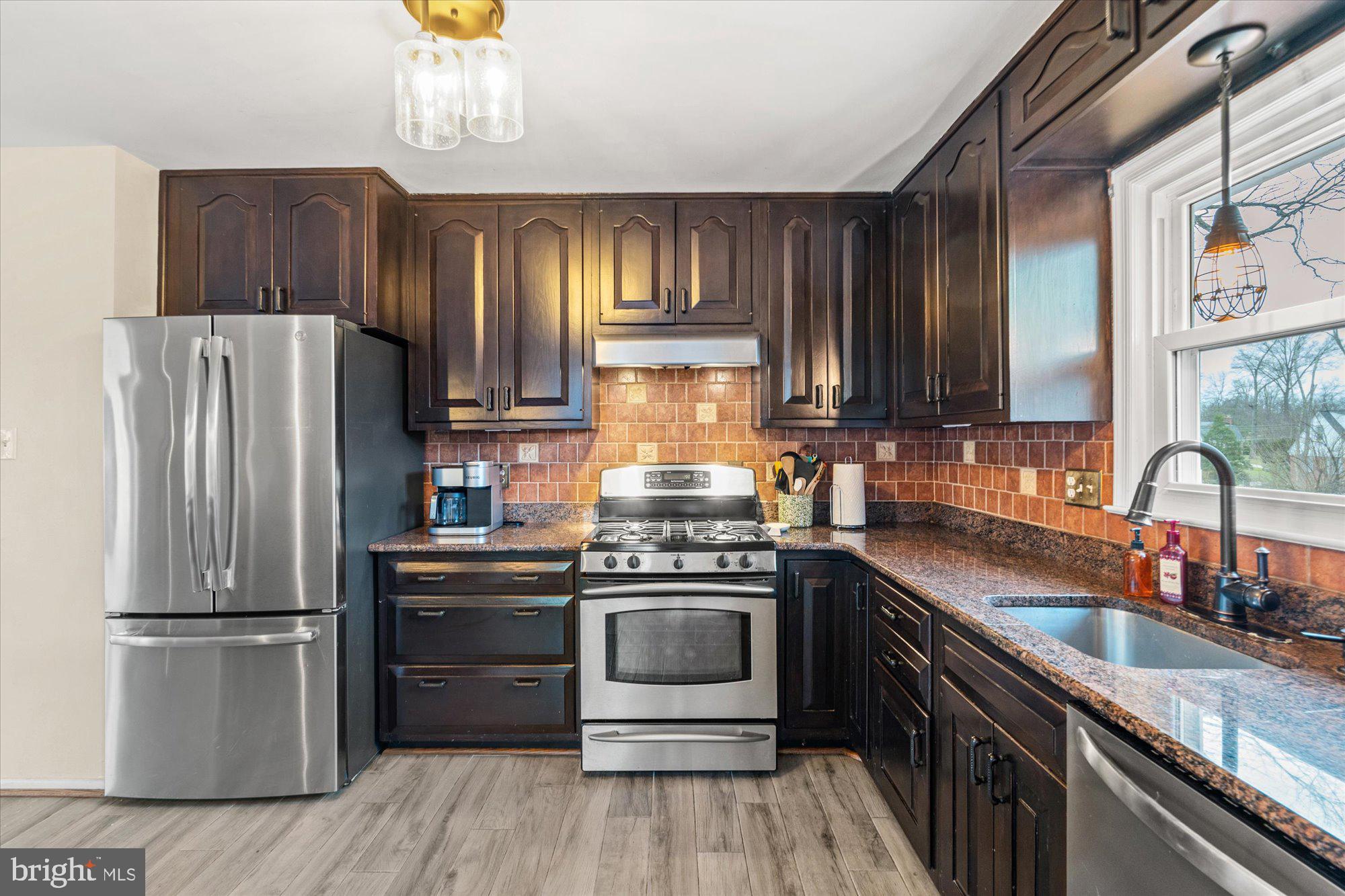 MT VERNON FOREST - Residential