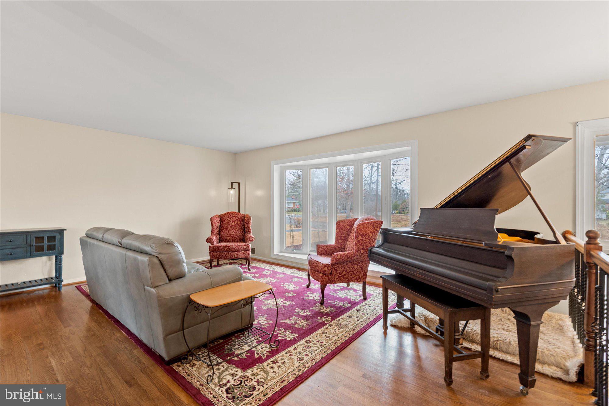 MT VERNON FOREST - Residential