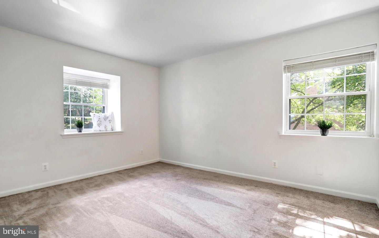 BURKE COVE - Residential Lease