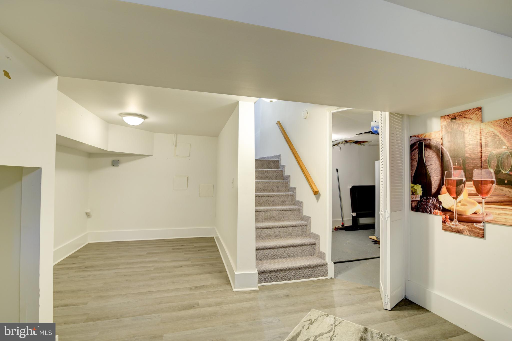 DOWDEN TERRACE - Residential