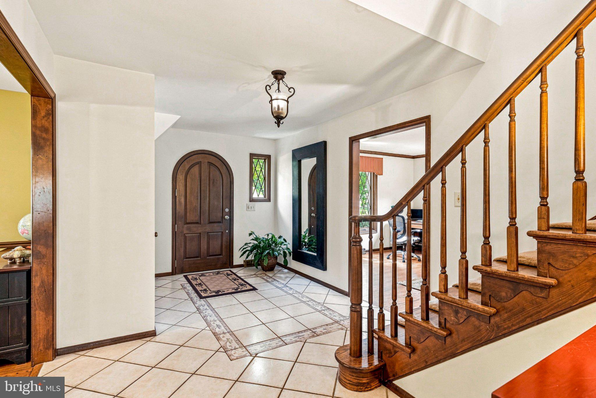 559 SENTINEL ROAD