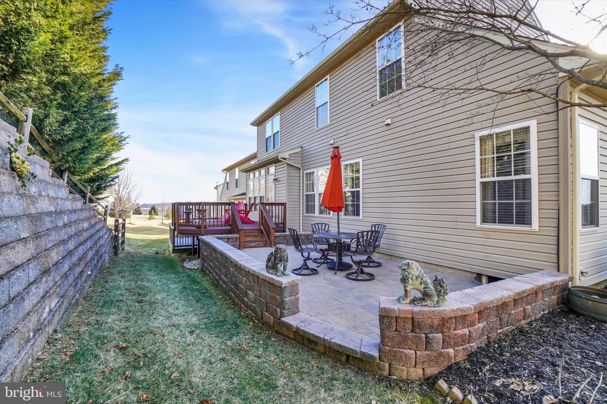 VILLAS AT SHREWSBURY - Residential