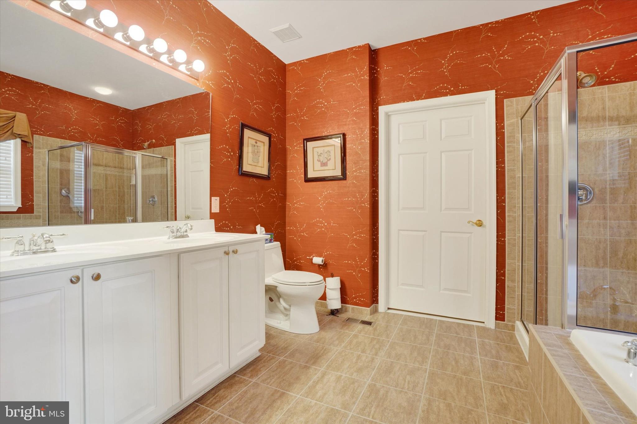 VILLAS AT SHREWSBURY - Residential