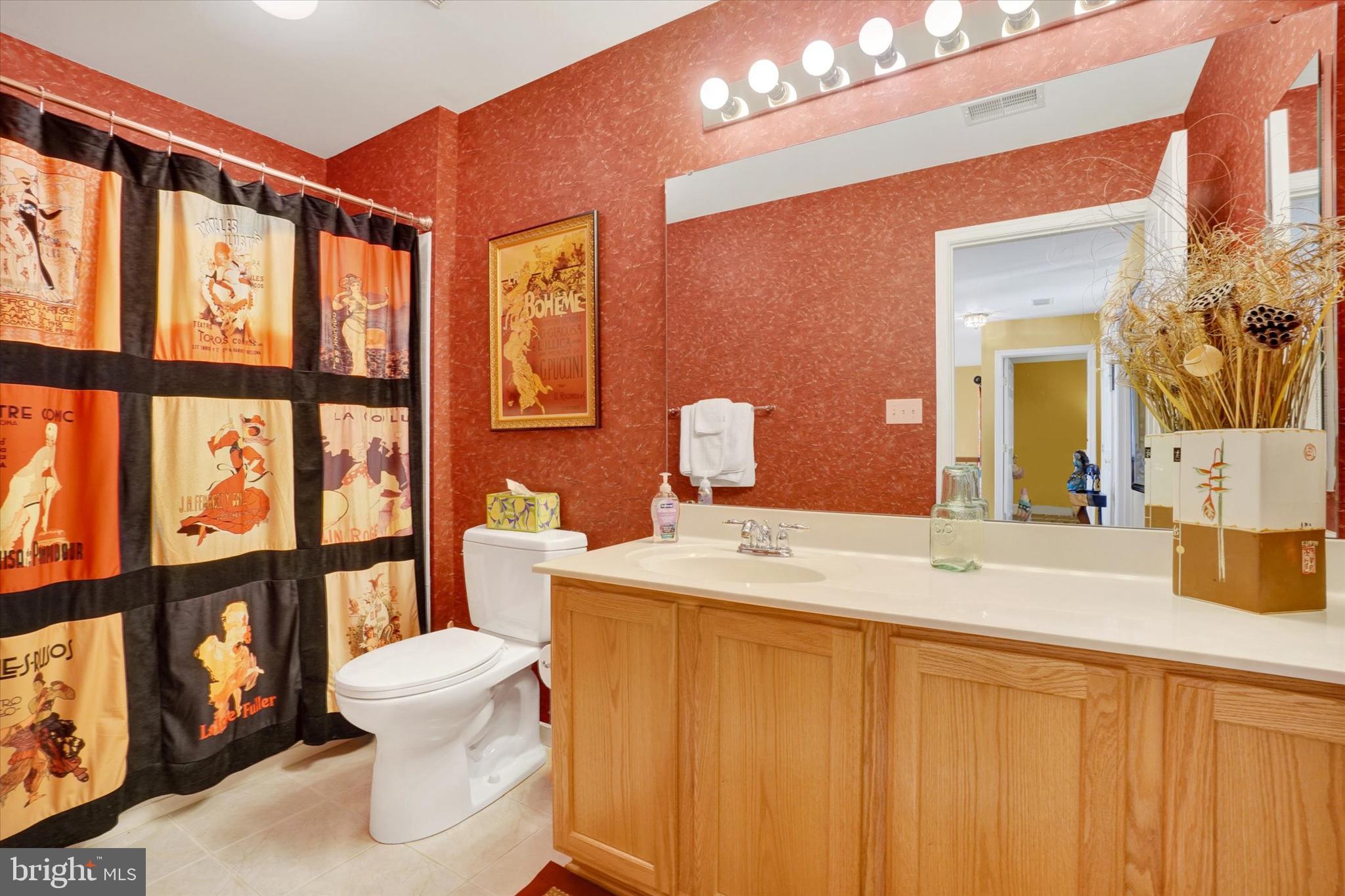 VILLAS AT SHREWSBURY - Residential