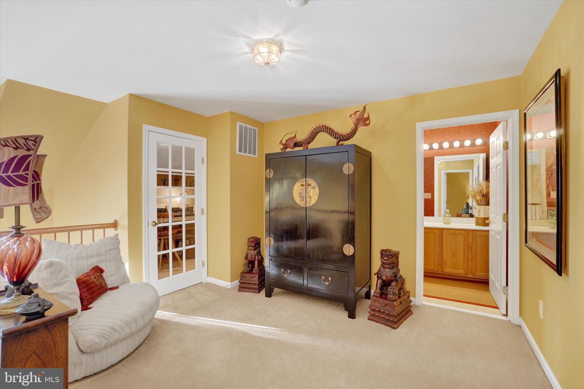 VILLAS AT SHREWSBURY - Residential