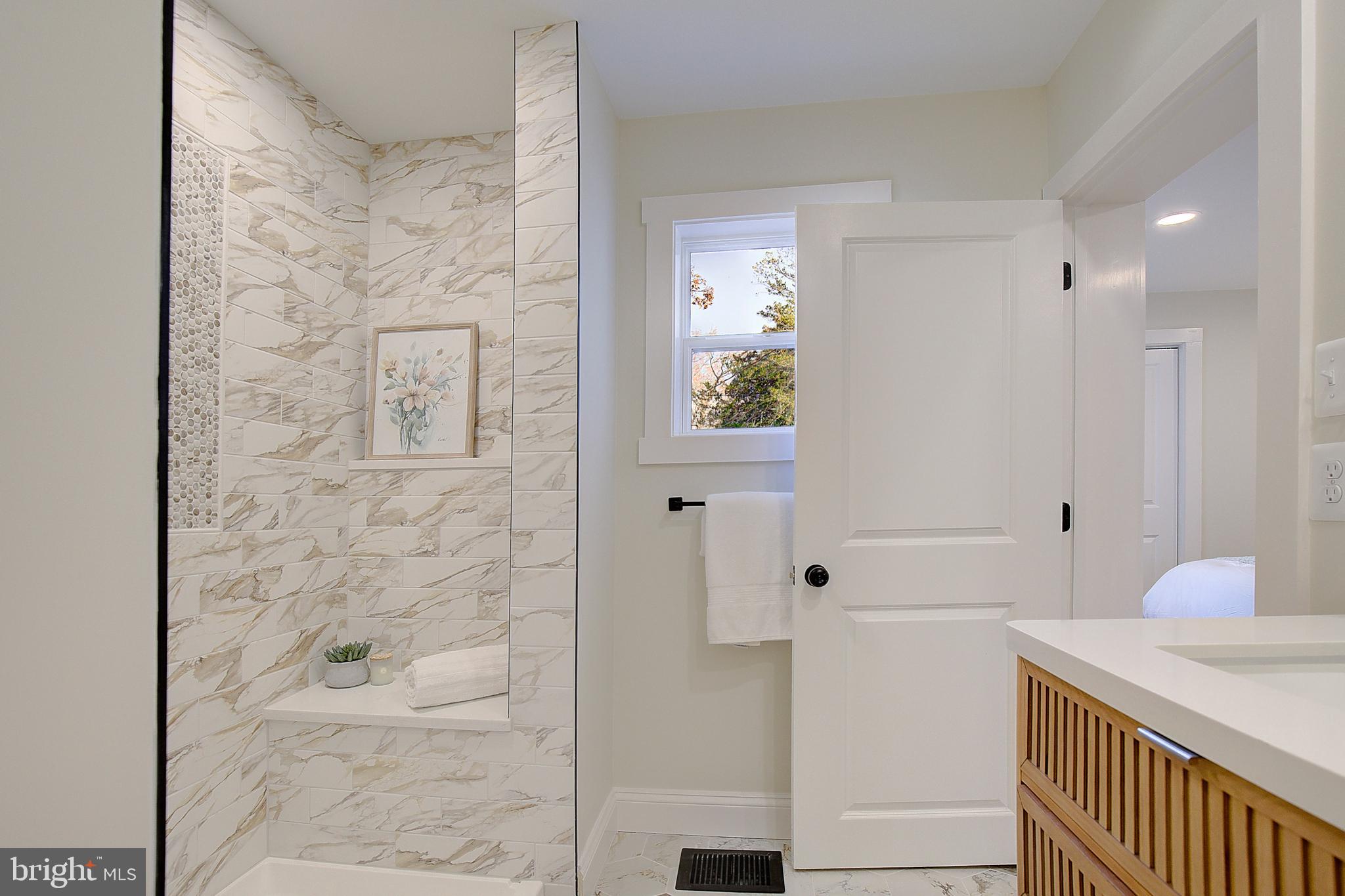 SOUTH RIVER PARK - Residential