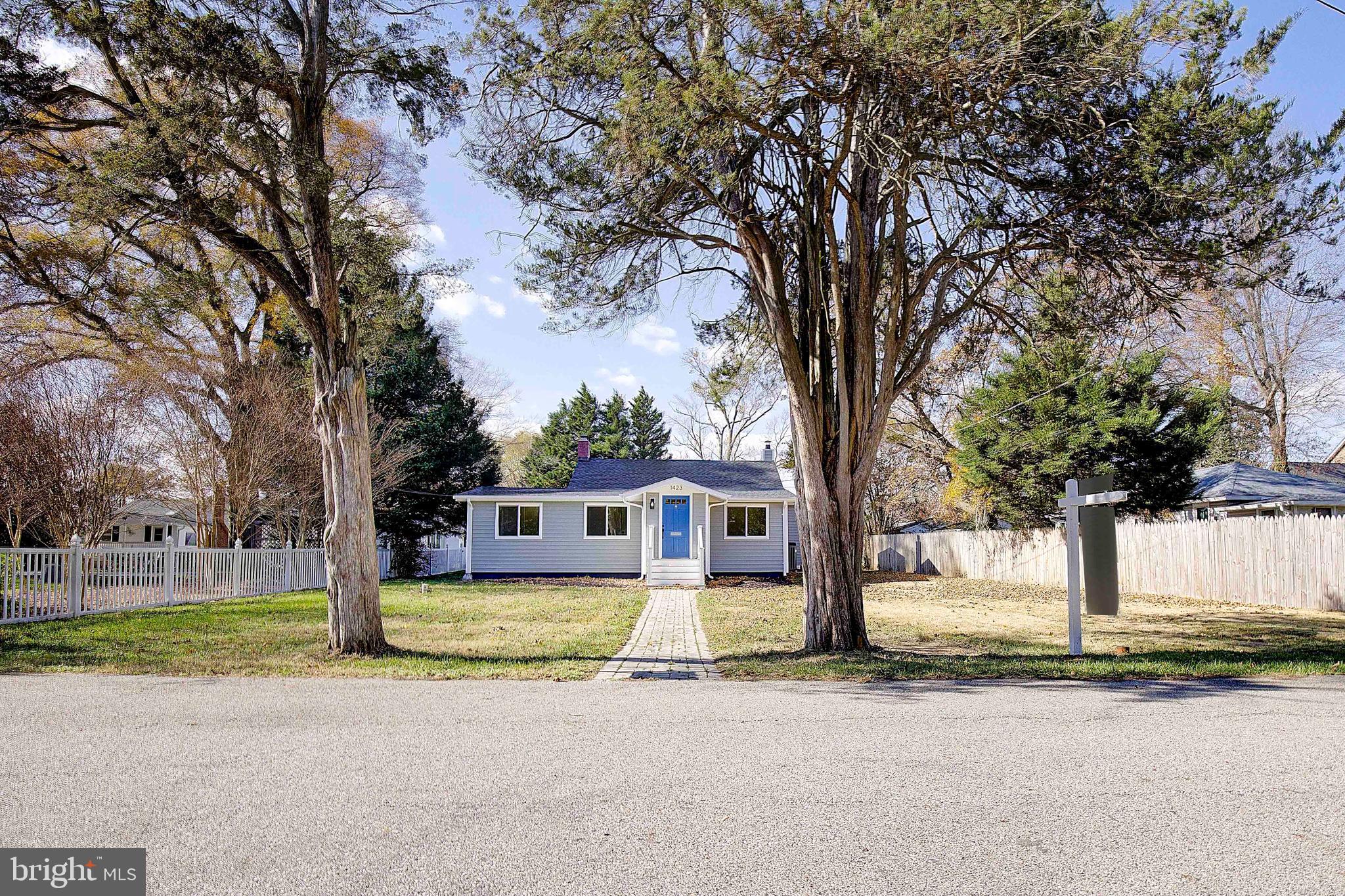 SOUTH RIVER PARK - Residential