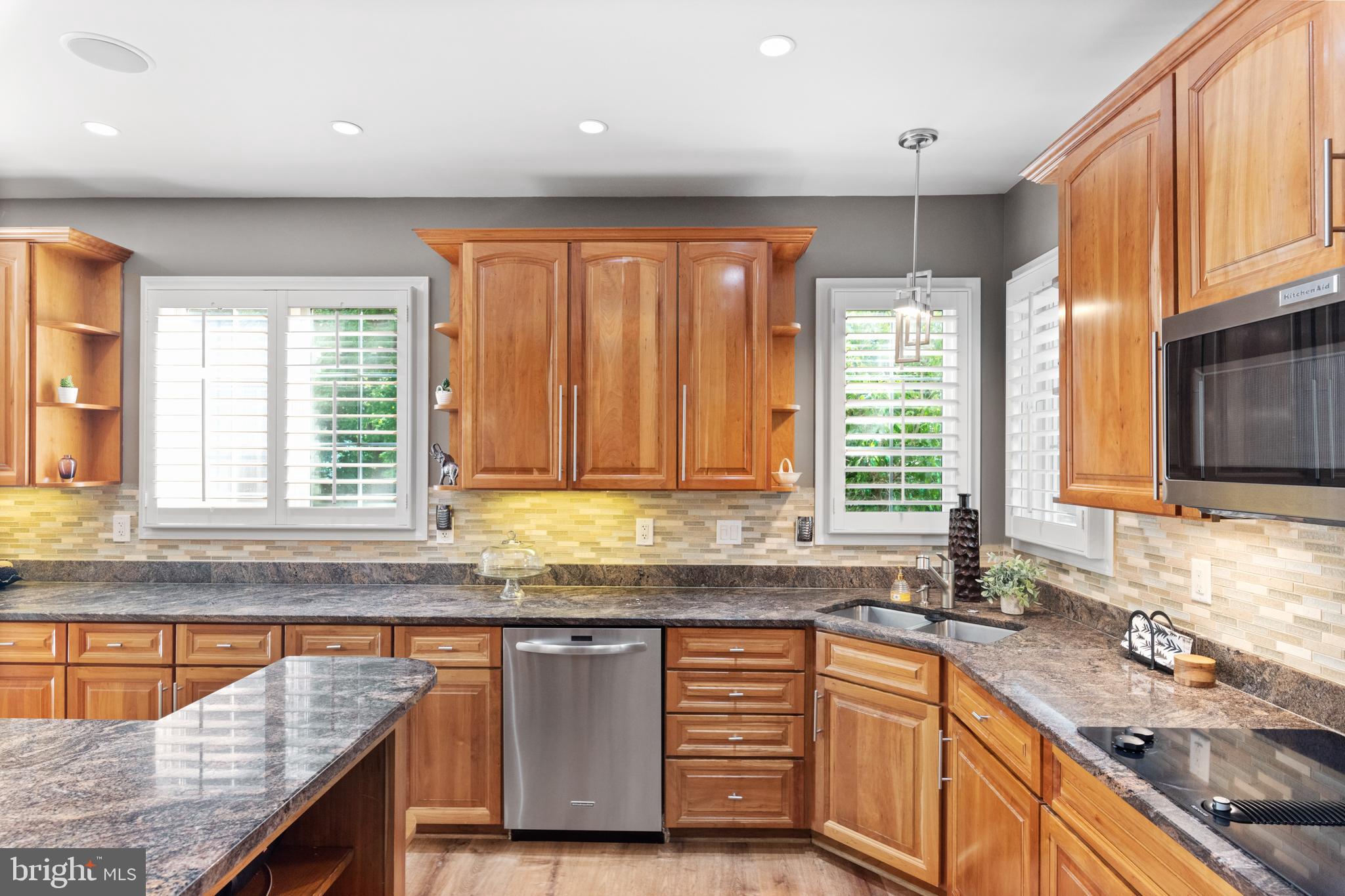 THE OVERLOOK AT BROAD CREEK - Residential