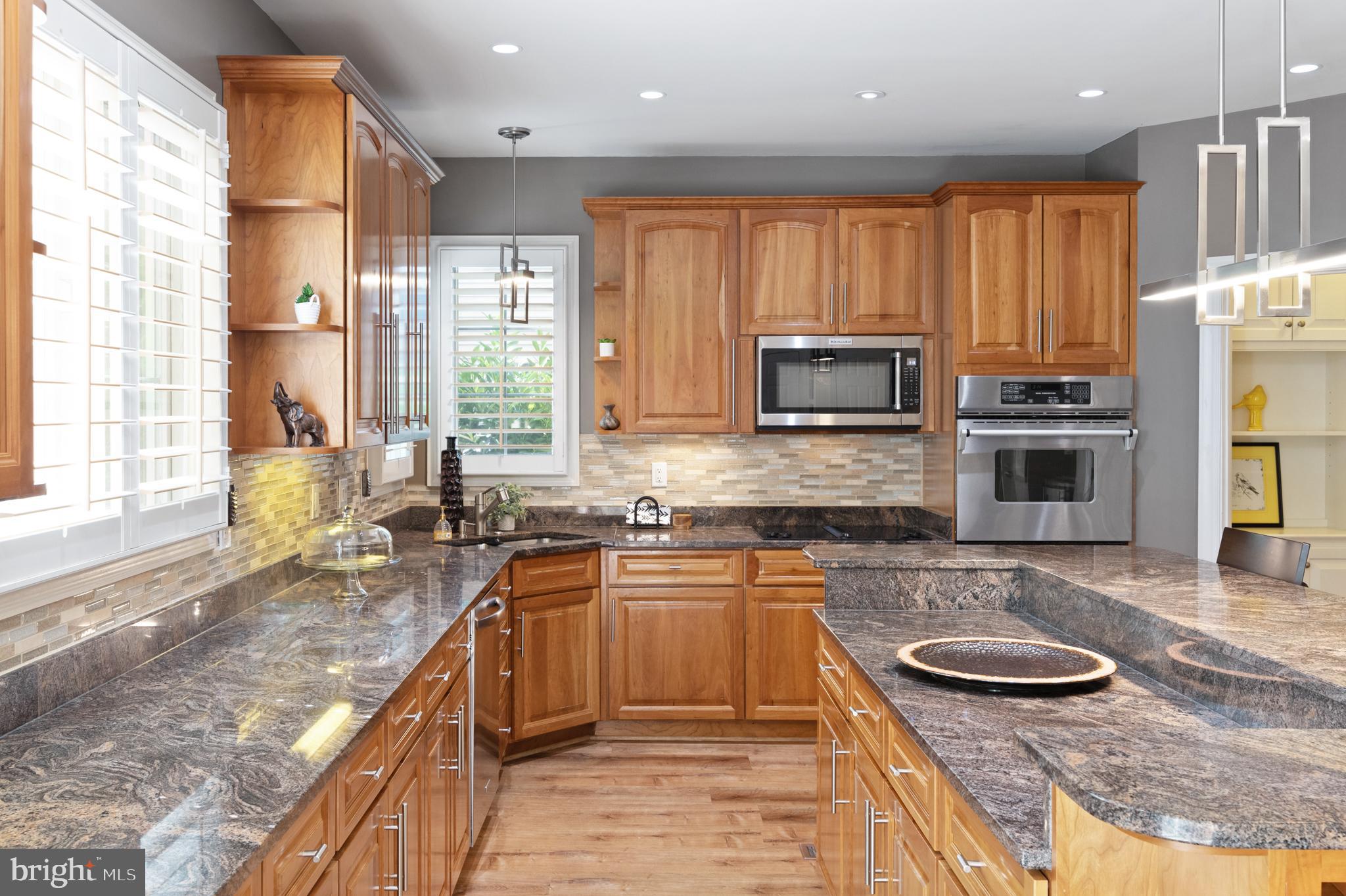 THE OVERLOOK AT BROAD CREEK - Residential