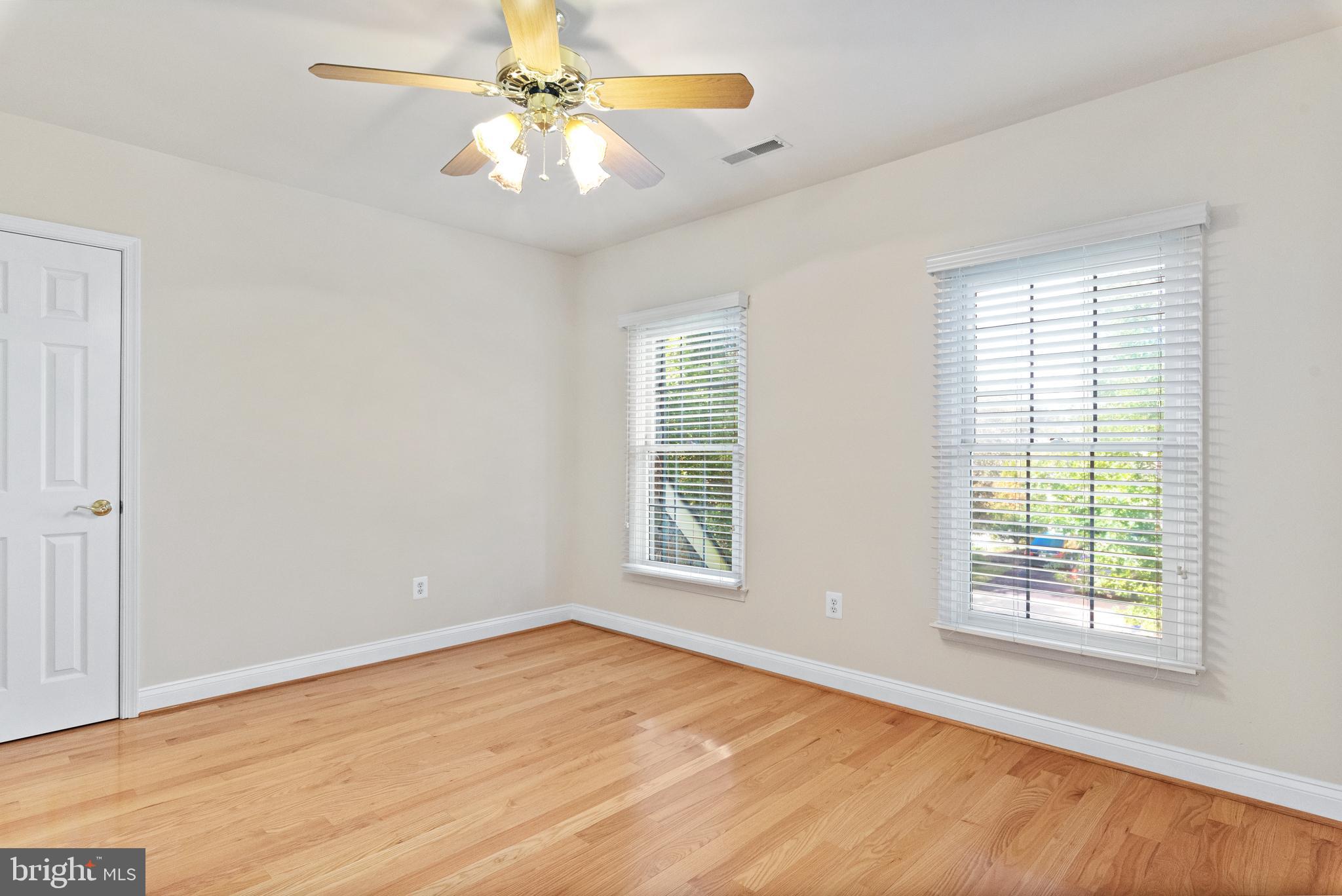 THE OVERLOOK AT BROAD CREEK - Residential