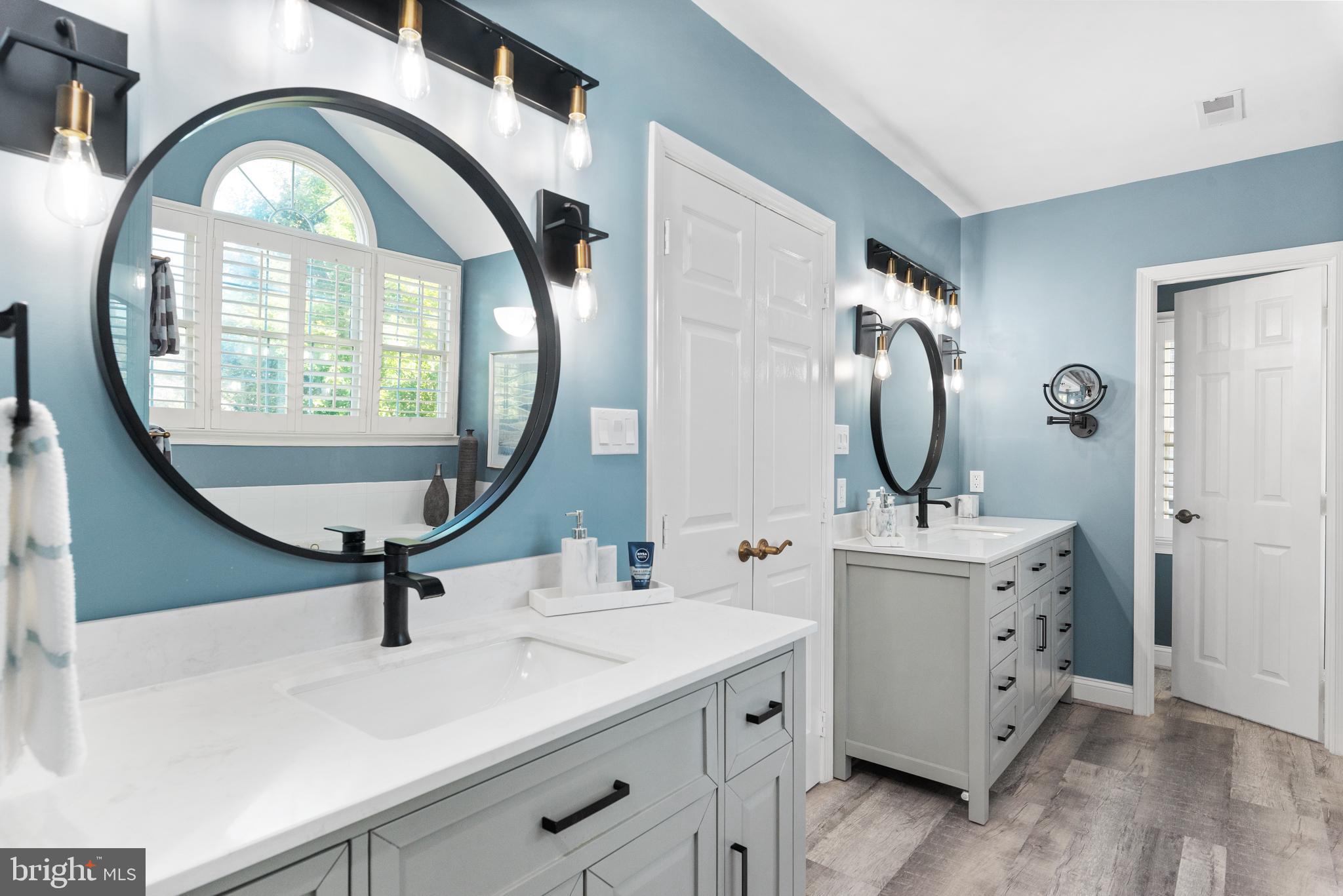 THE OVERLOOK AT BROAD CREEK - Residential