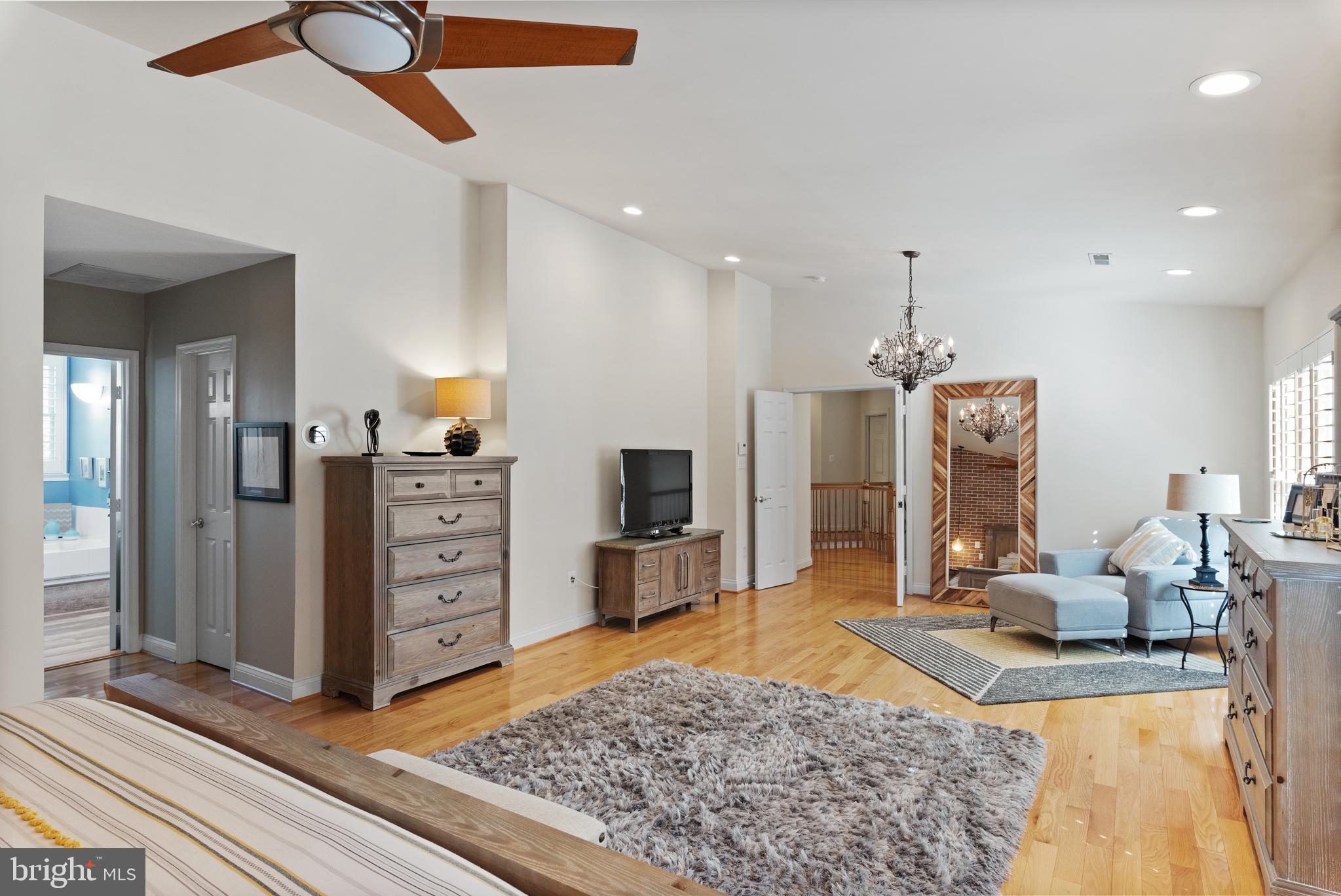 THE OVERLOOK AT BROAD CREEK - Residential